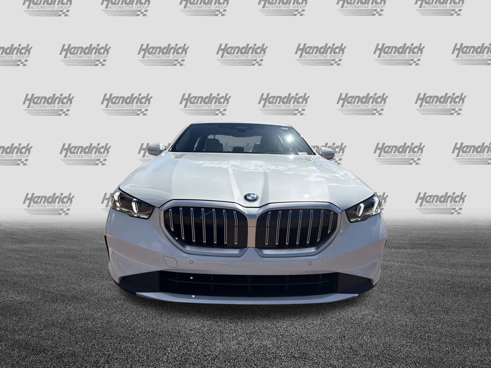 2024 Bmw 530i xDrive photo 2