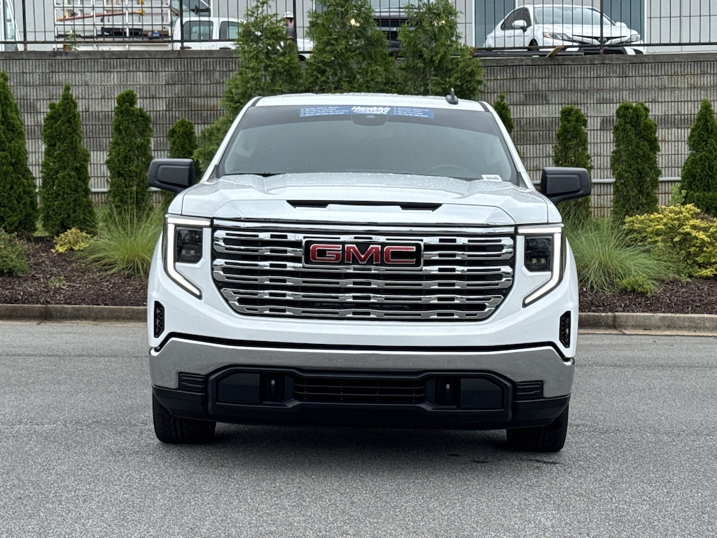 Used 2025 GMC Sierra 1500 Pro Pickup