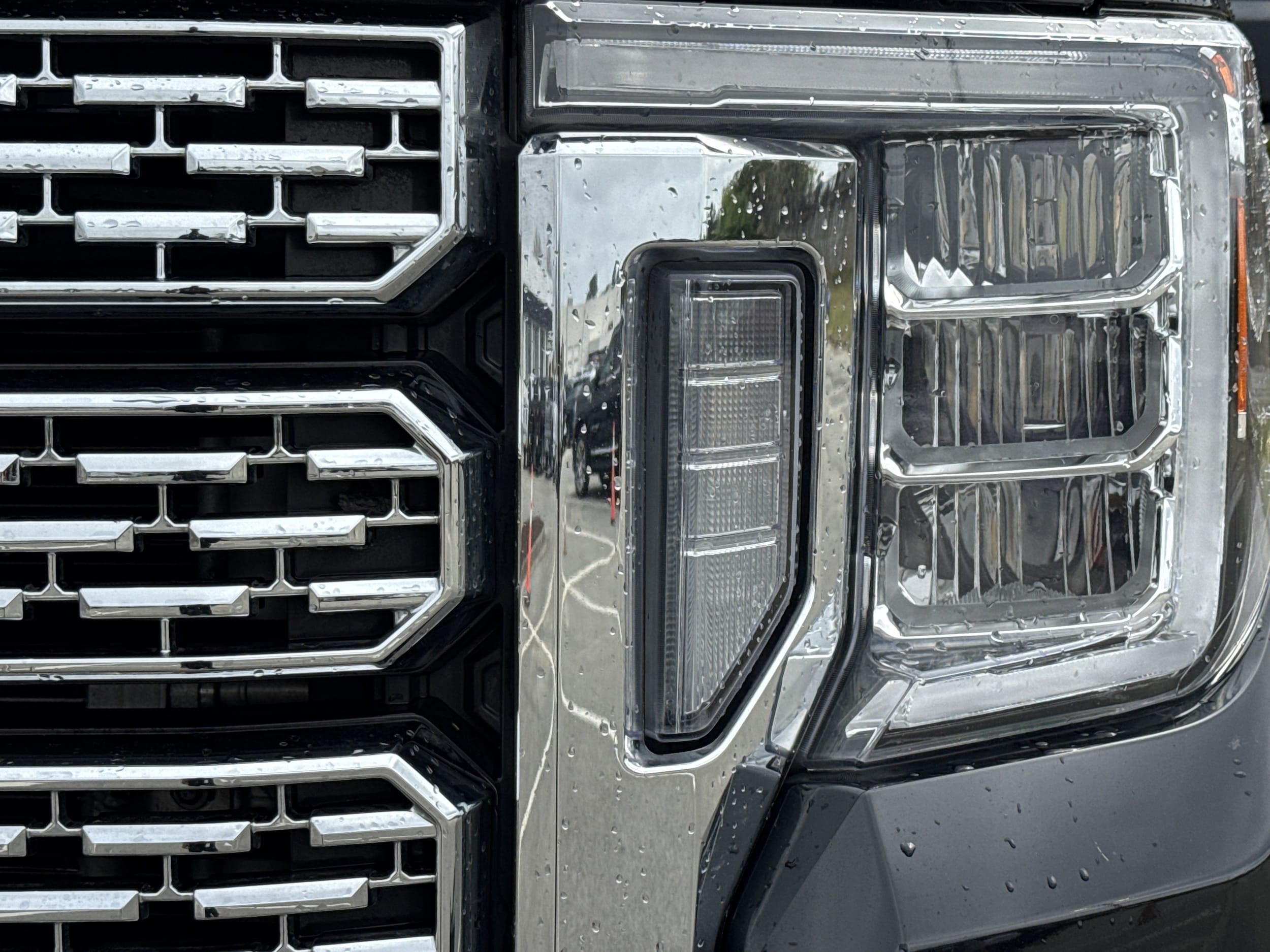 2022 GMC Sierra 2500HD Denali photo 5