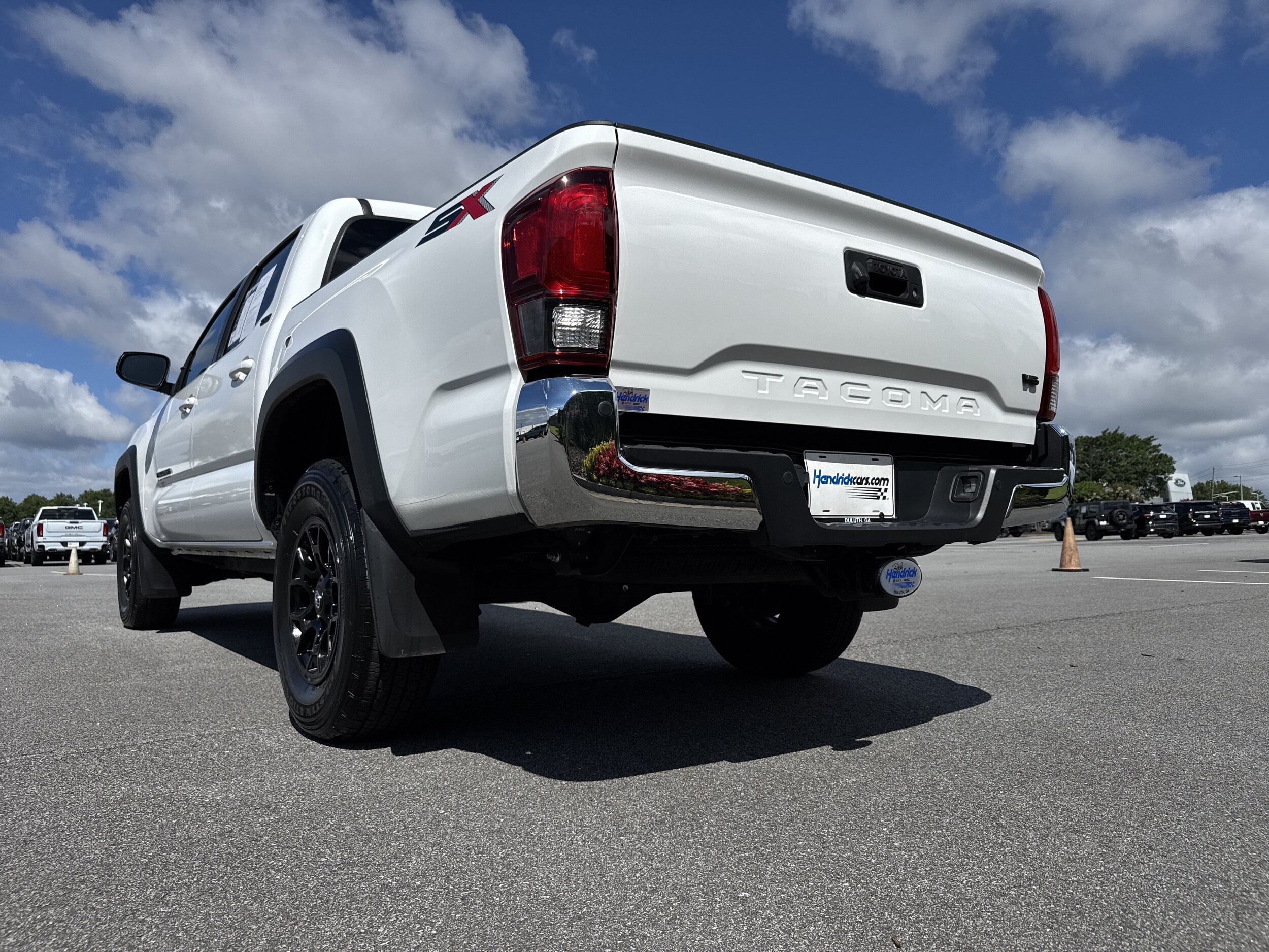 Toyota Tacoma 2WD SR5