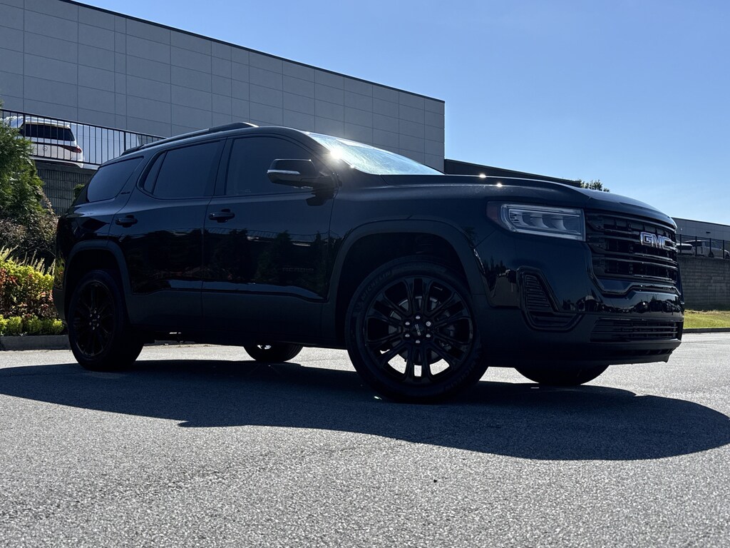 Used 2023 GMC Acadia SLE SUV