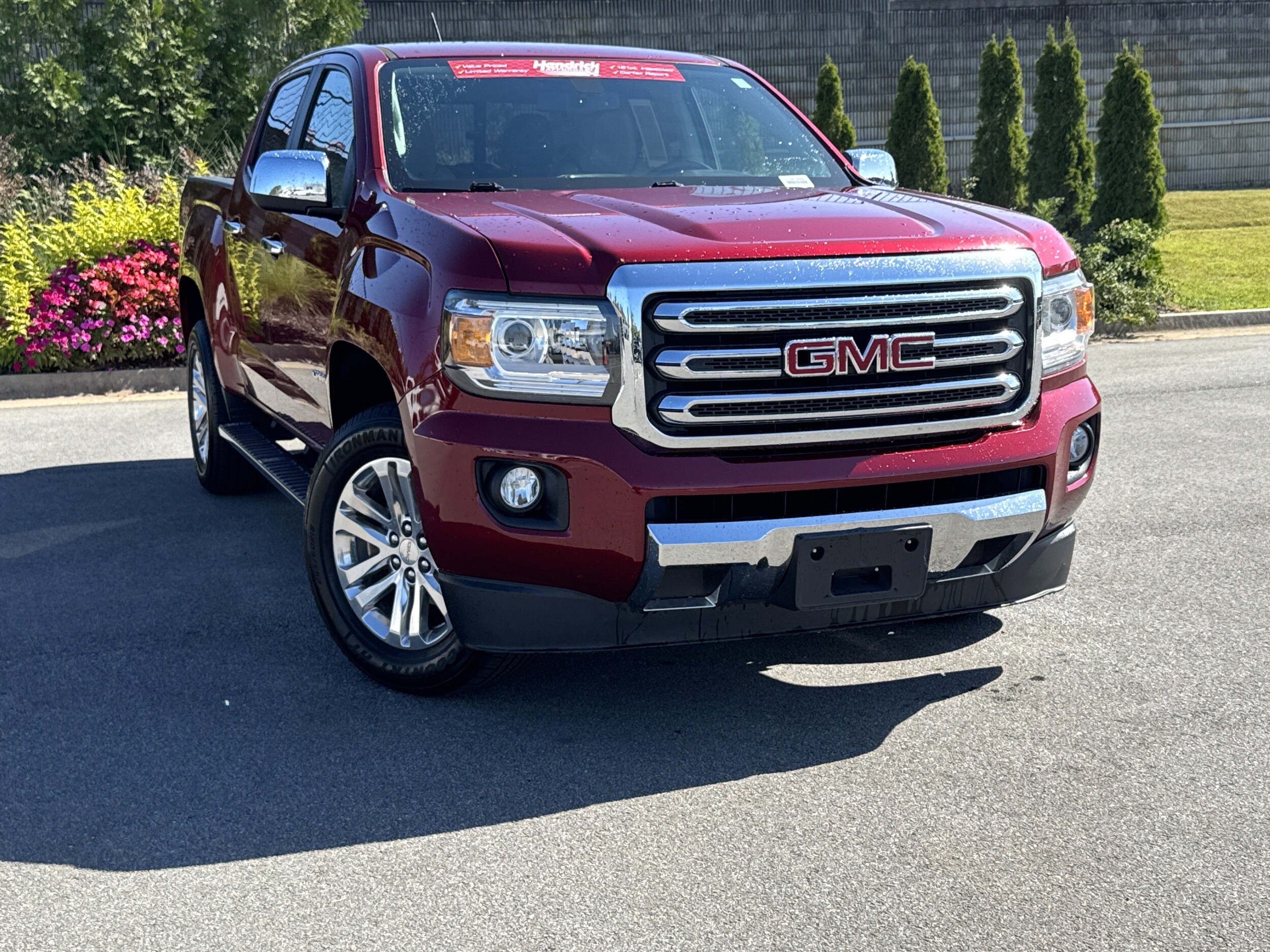 2017 Gmc Canyon SLT photo 2