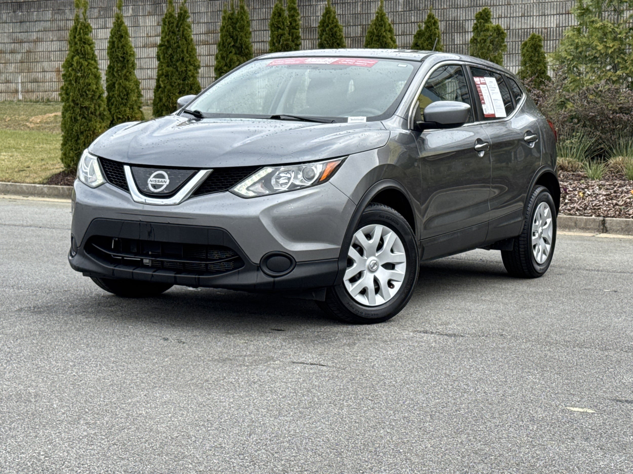 2019 Nissan Rogue Sport S photo 4