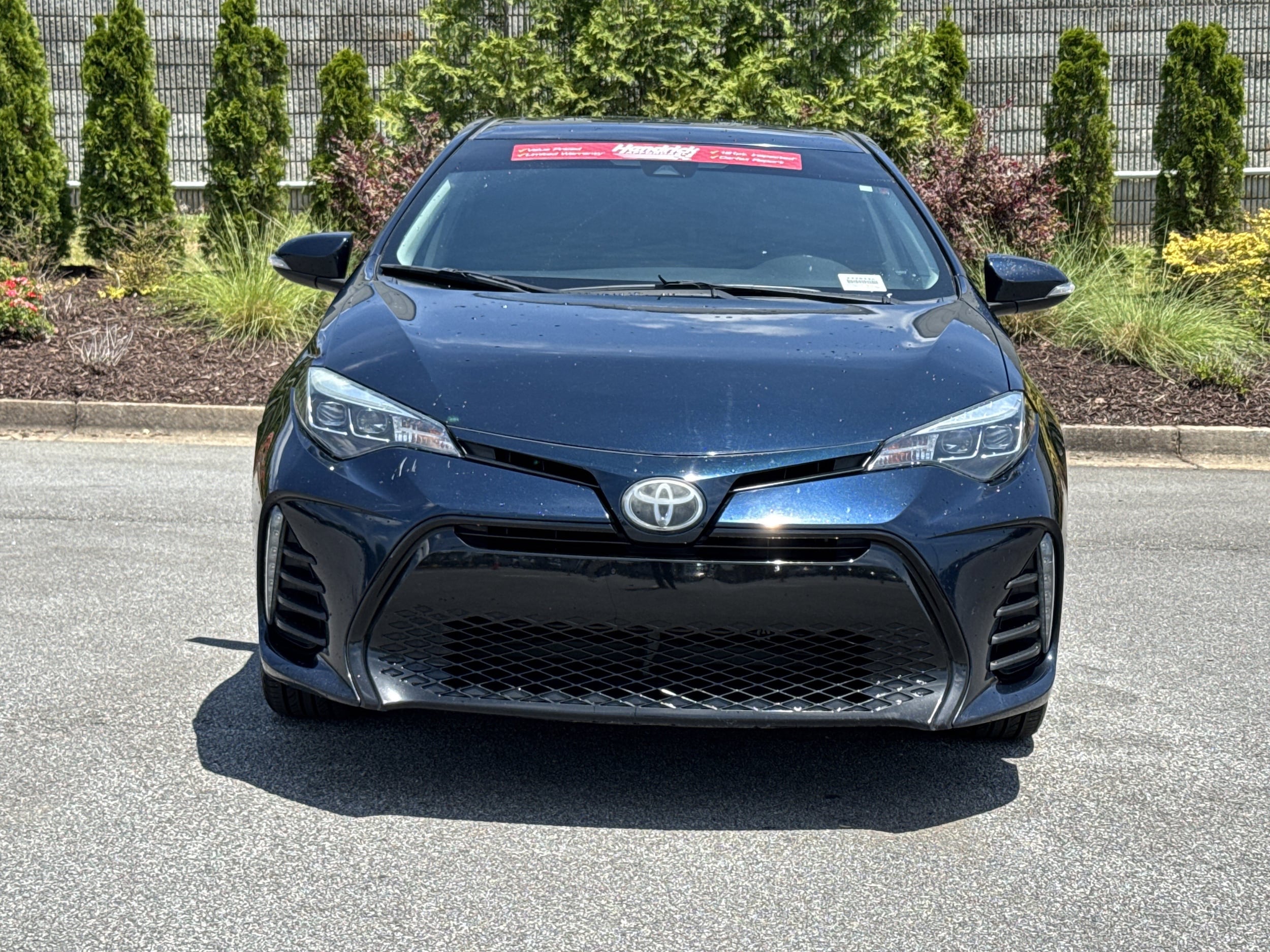 2019 Toyota Corolla SE photo 2