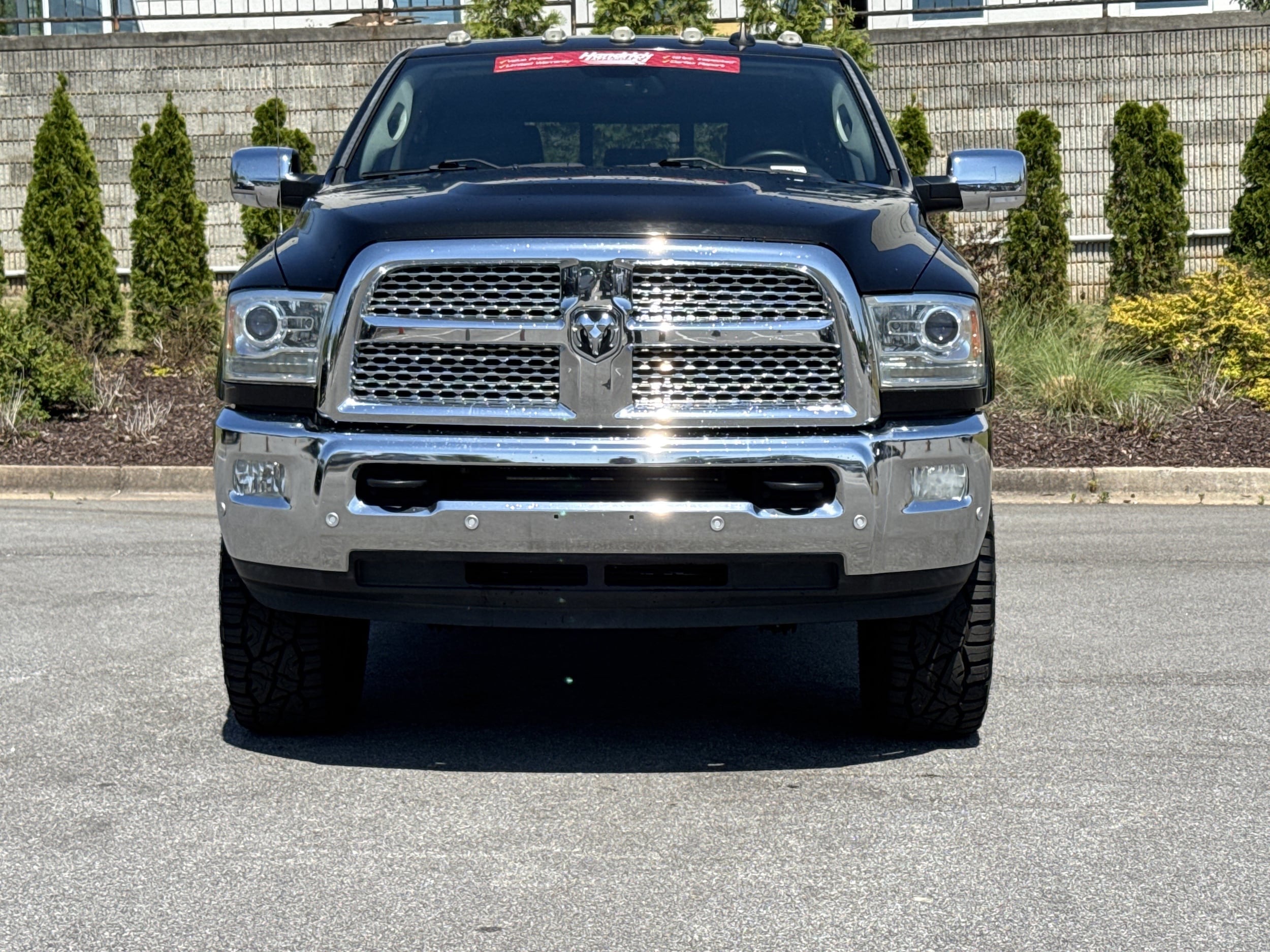 2016 Ram 2500 Laramie photo 2