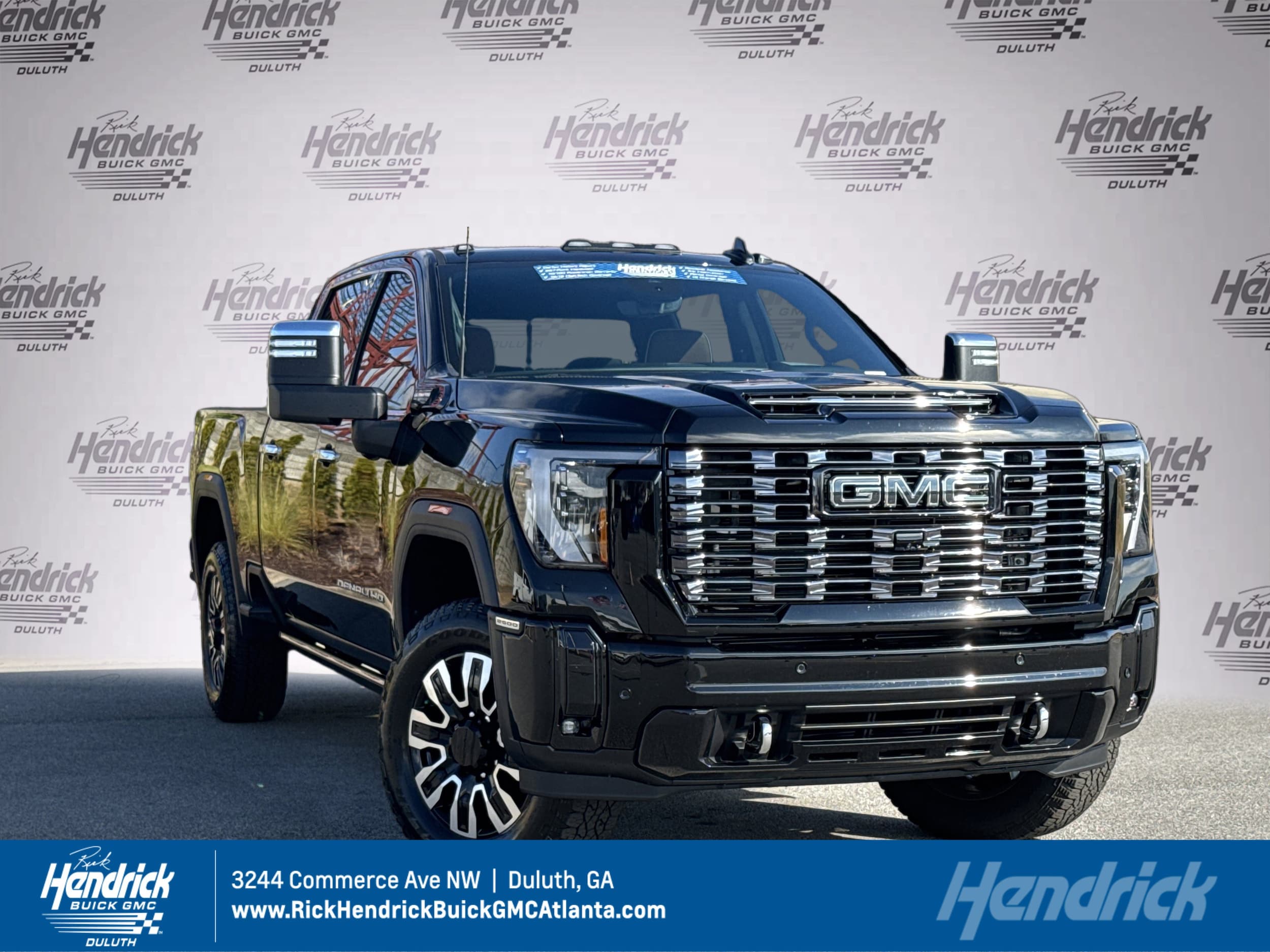 2025 GMC Sierra Denali Ultimate's photo