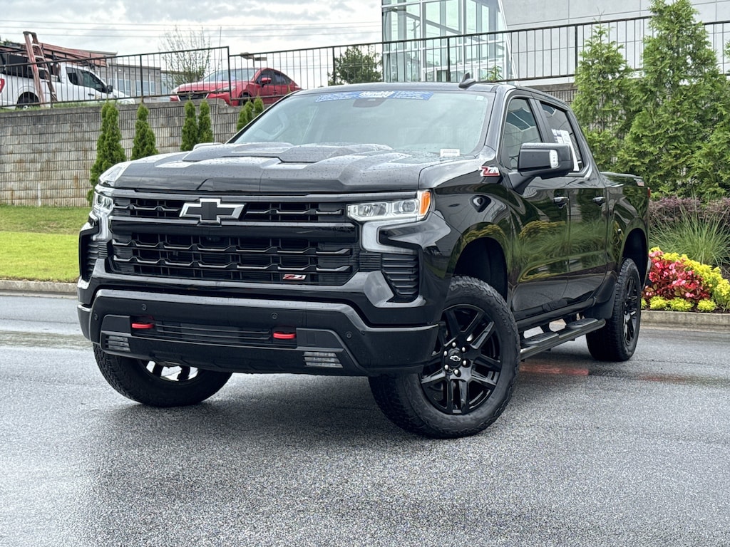 Used 2025 Chevrolet Silverado 1500 LT Trail Boss Pickup