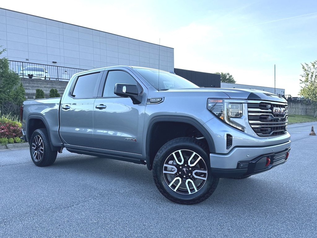 Used 2025 GMC Sierra 1500 AT4 Pickup