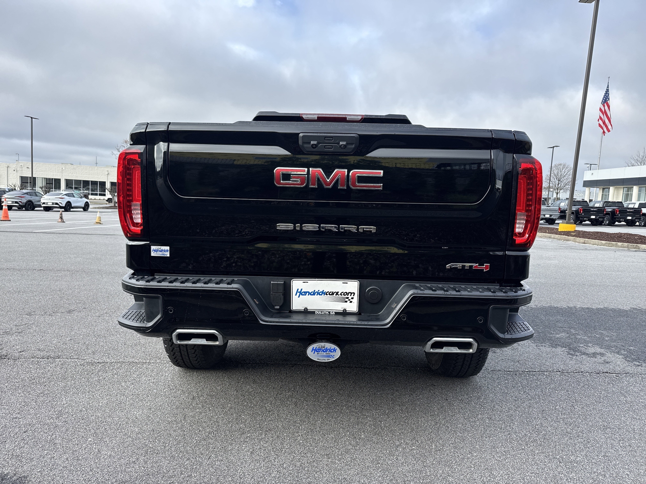 2025 GMC Sierra 1500 AT4 photo 3