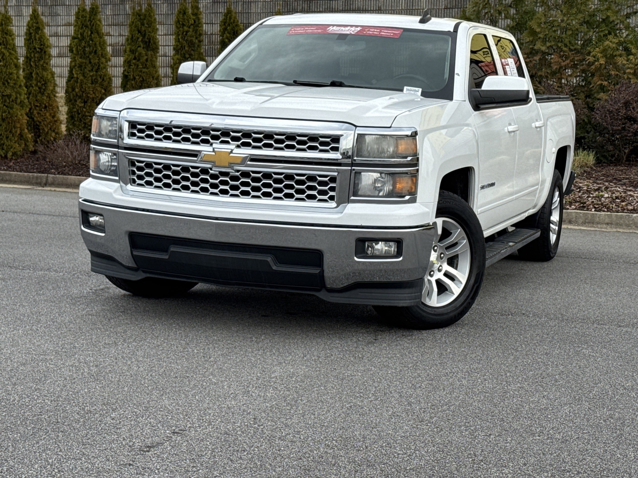 2015 Chevrolet Silverado 1500 LT photo 4