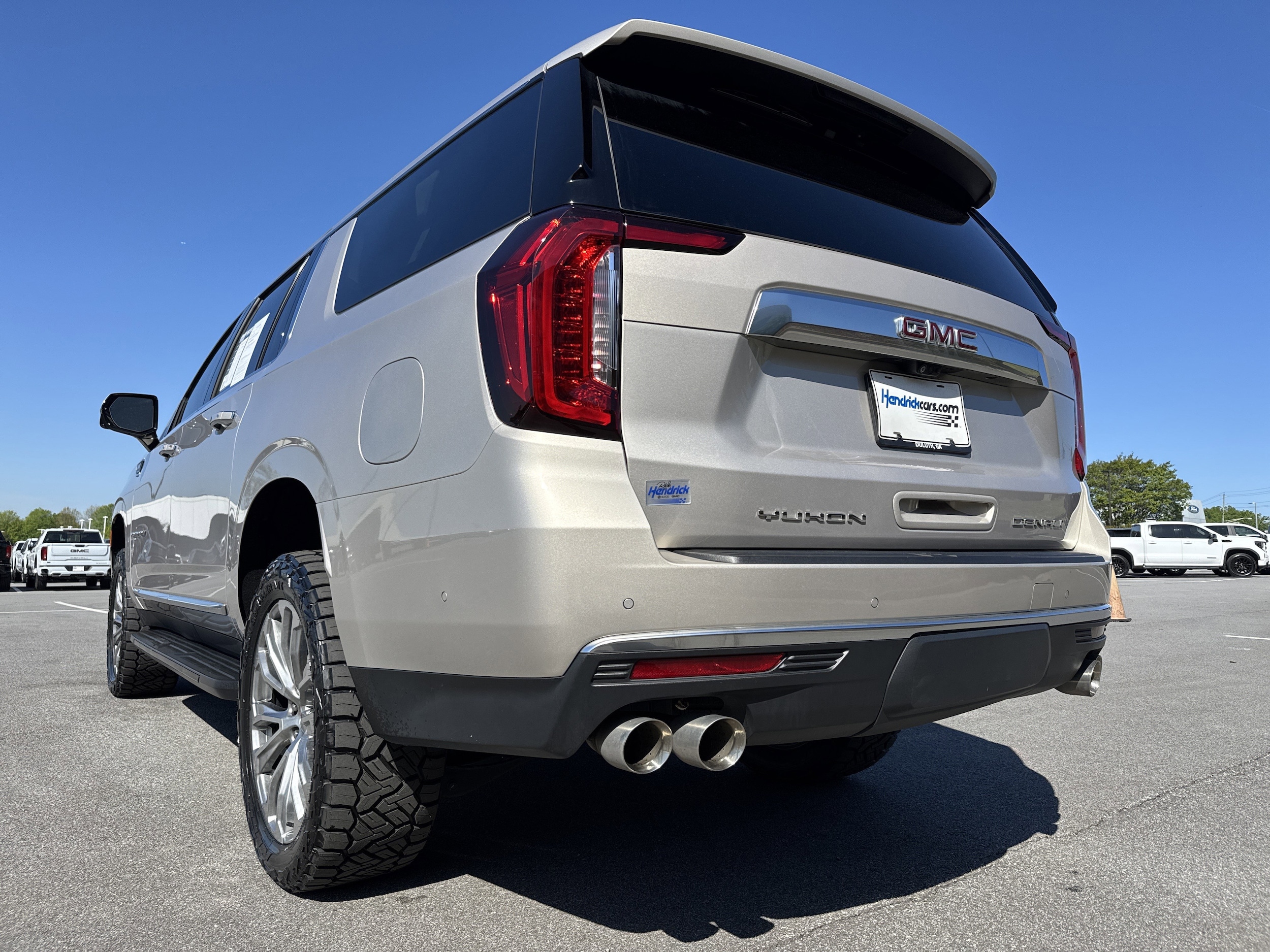 2024 GMC Yukon XL Denali photo 6