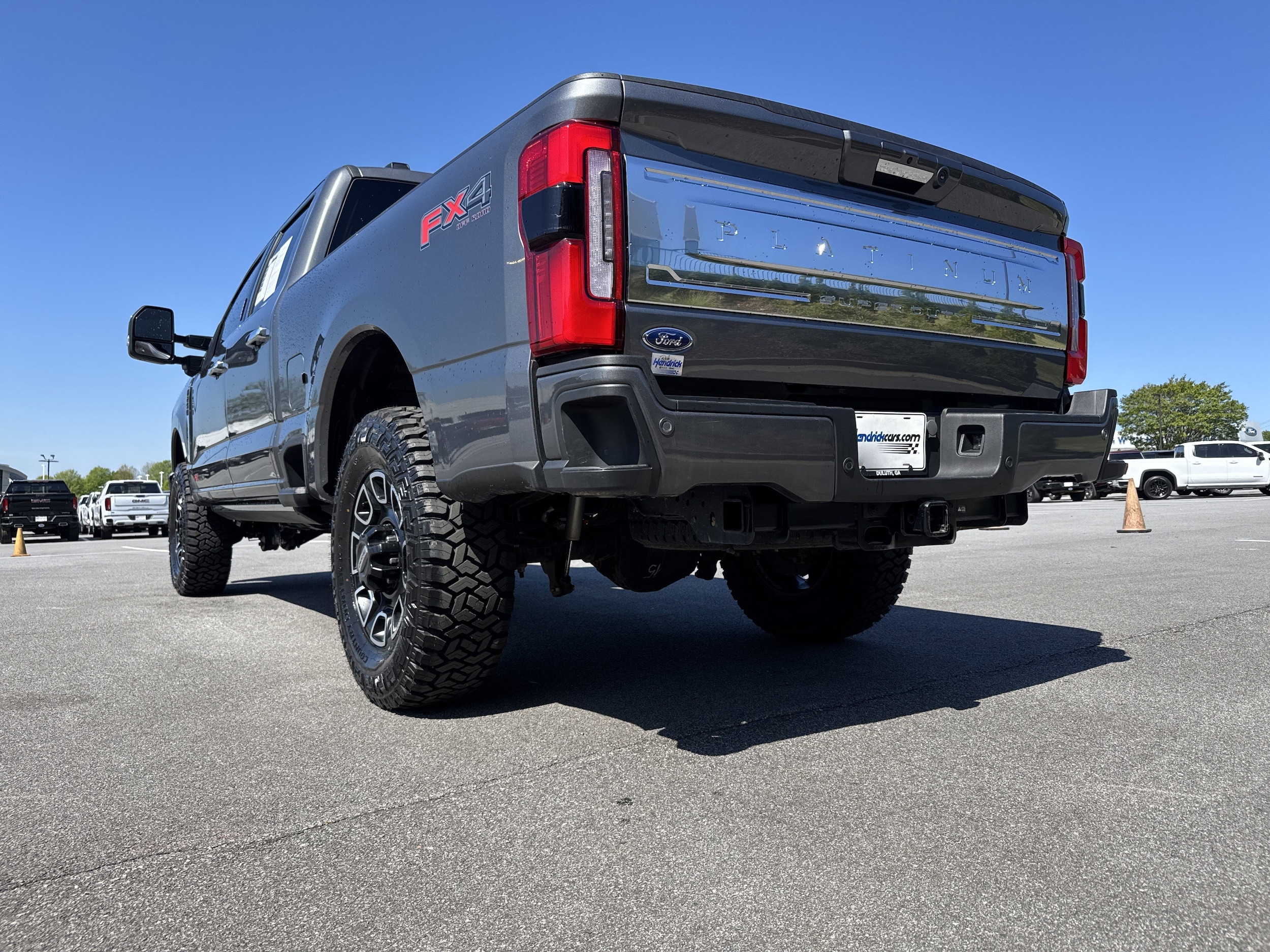 2024 Ford Super Duty F-250 SRW Platinum photo 3