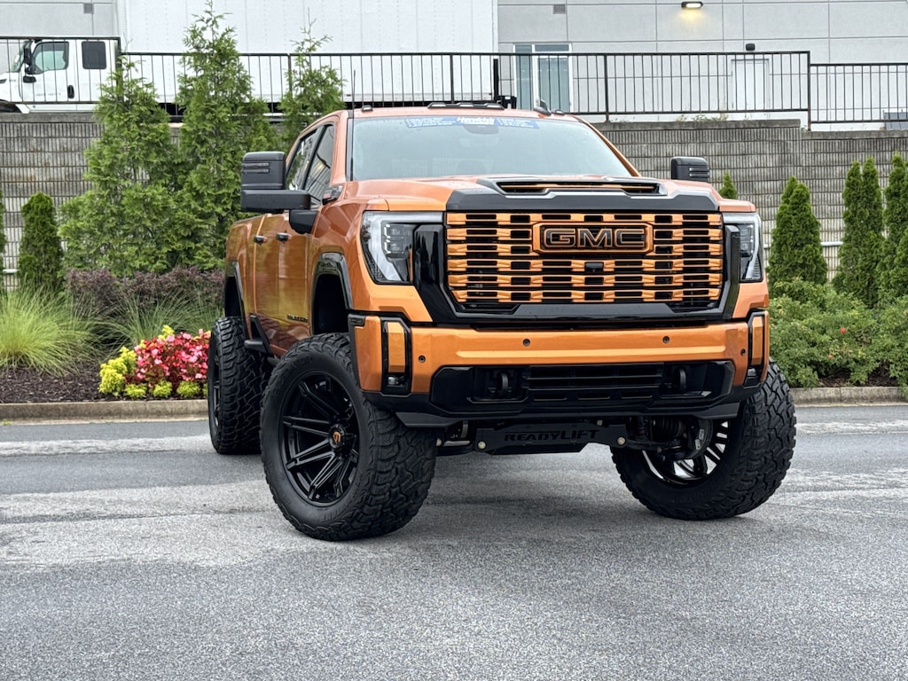 Used 2024 GMC Sierra 2500HD Denali Pickup