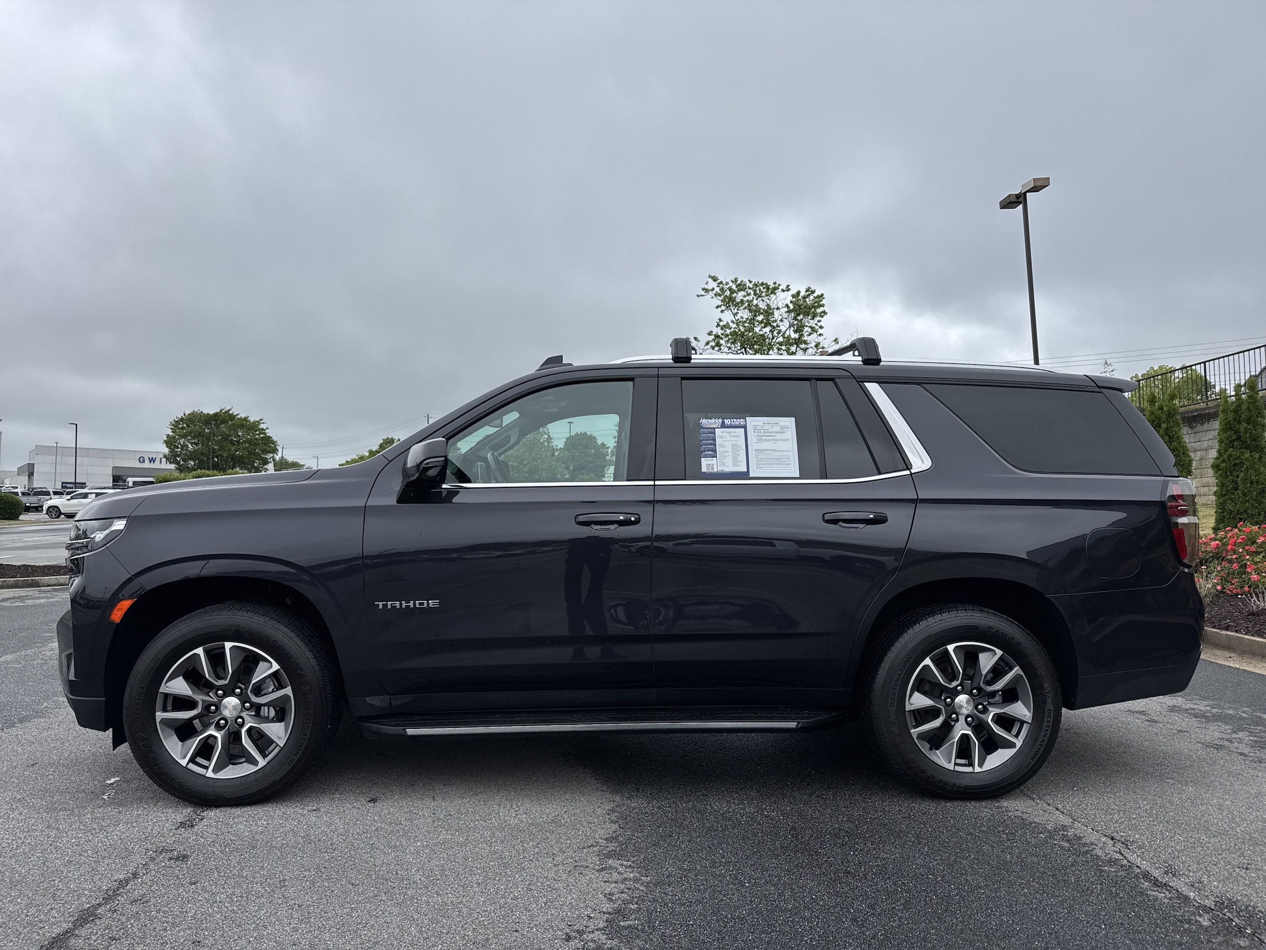 2022 Chevrolet Tahoe LT photo 4