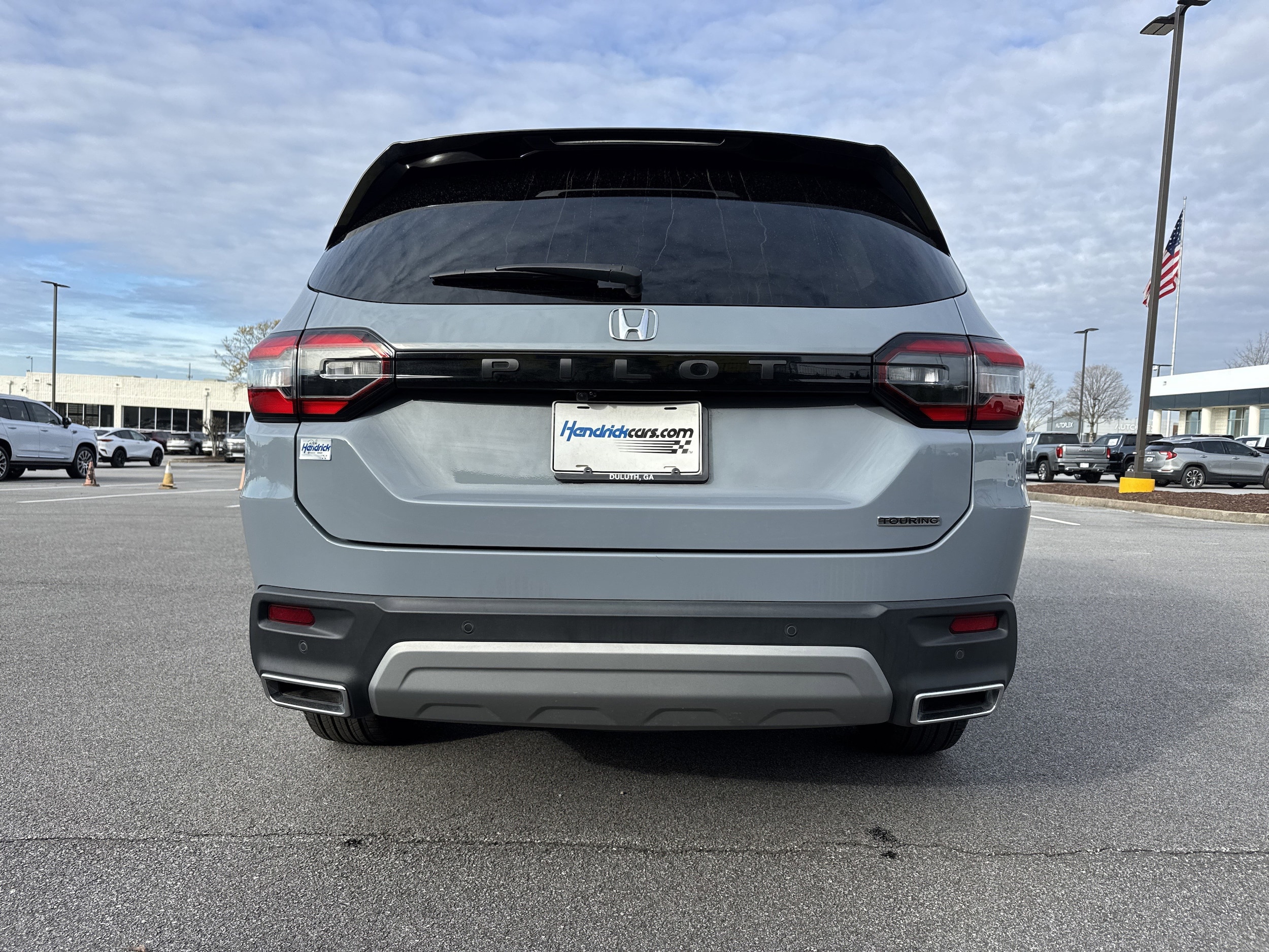 2025 Honda Pilot Touring photo 3