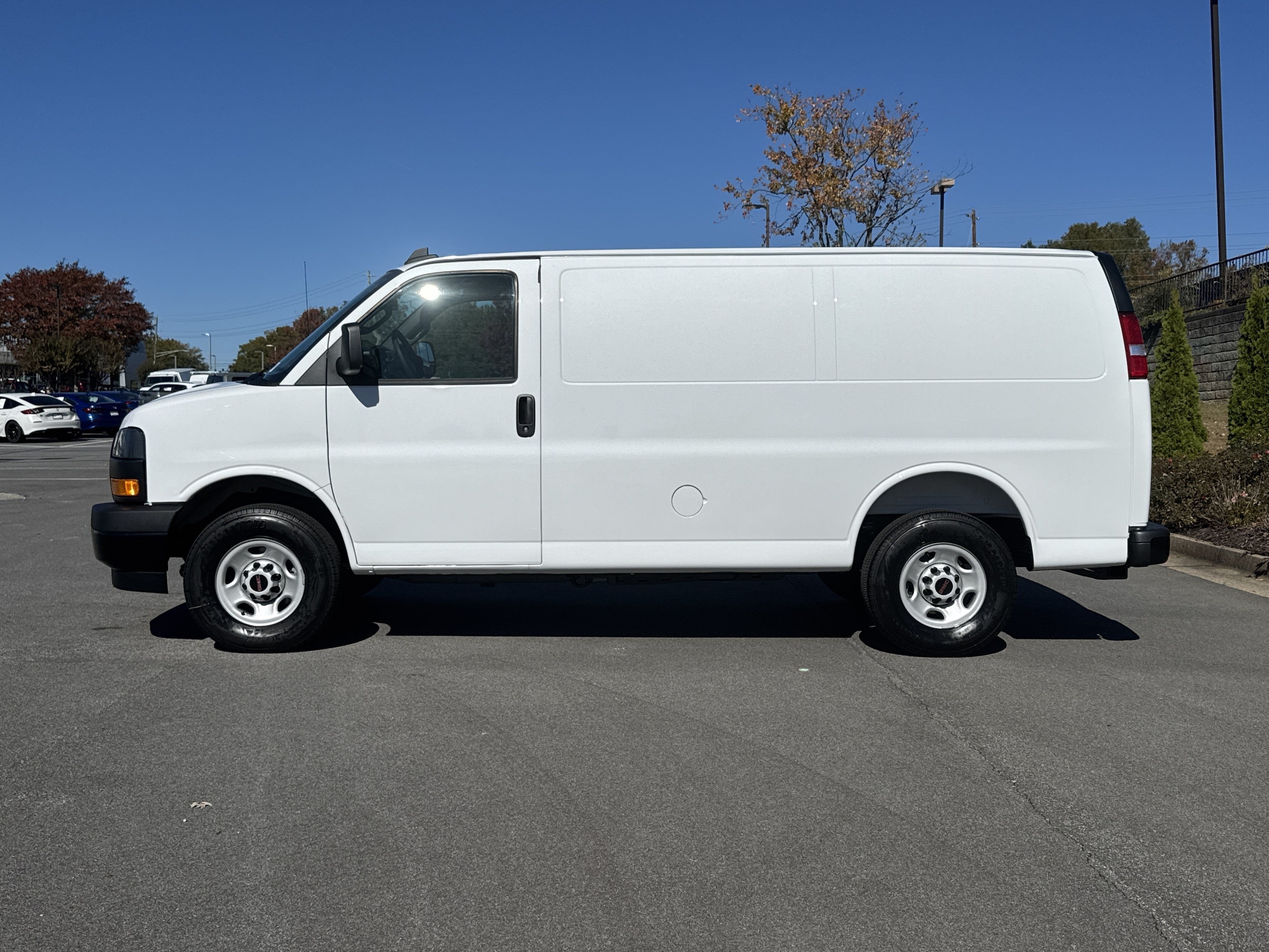 2025 GMC Savana Cargo Van