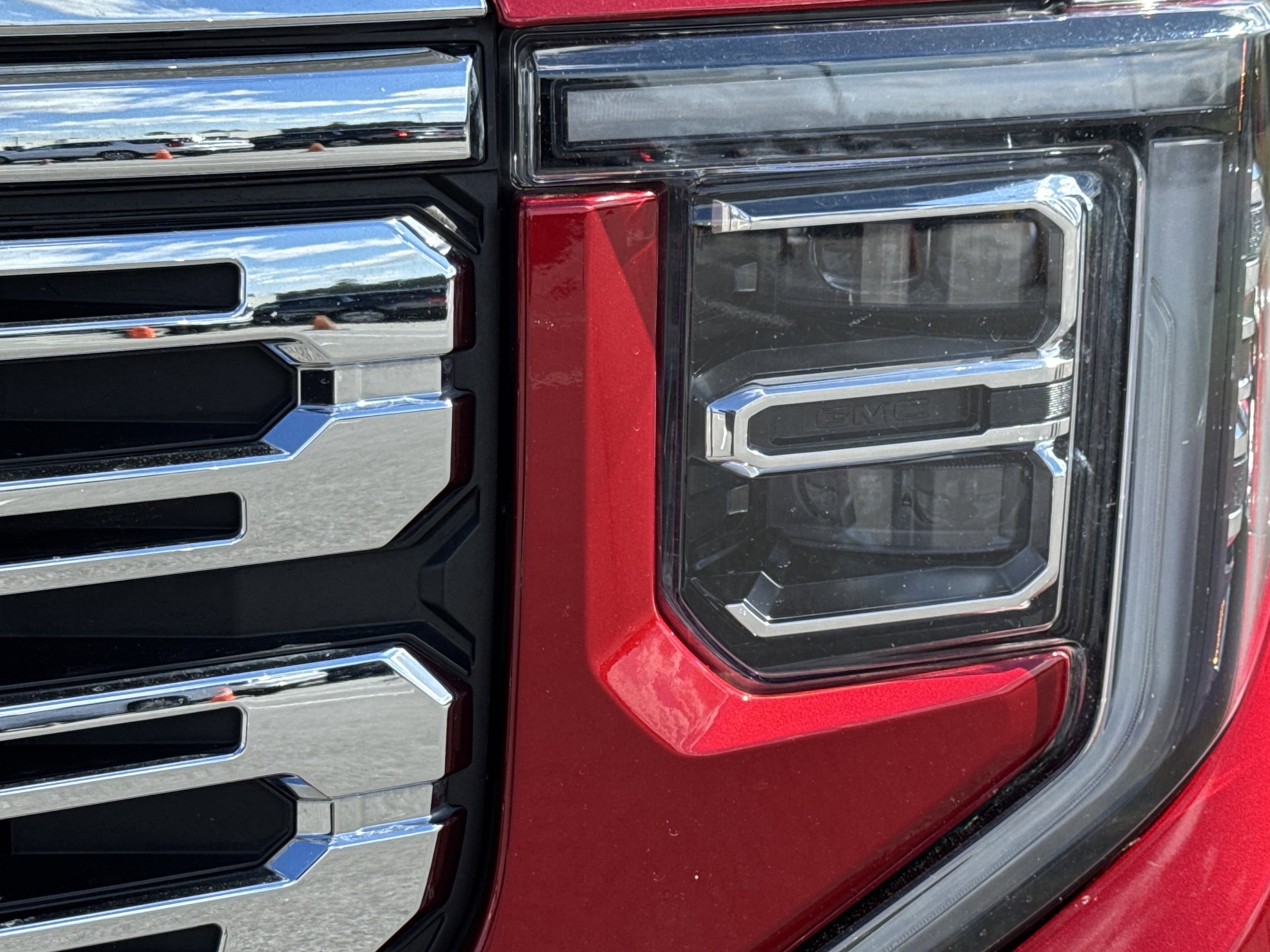 2024 GMC Sierra 1500 Denali photo 4