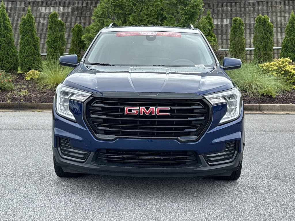 Used 2022 GMC Terrain SLE SUV