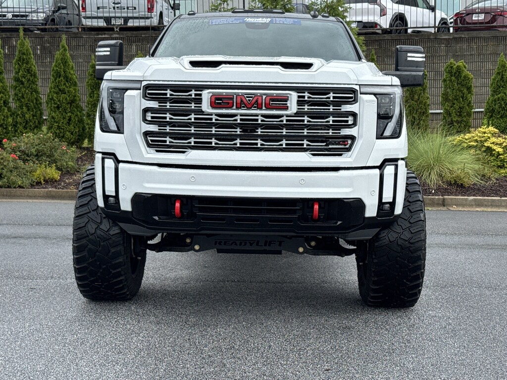 Used 2024 GMC Sierra 2500HD AT4 Pickup