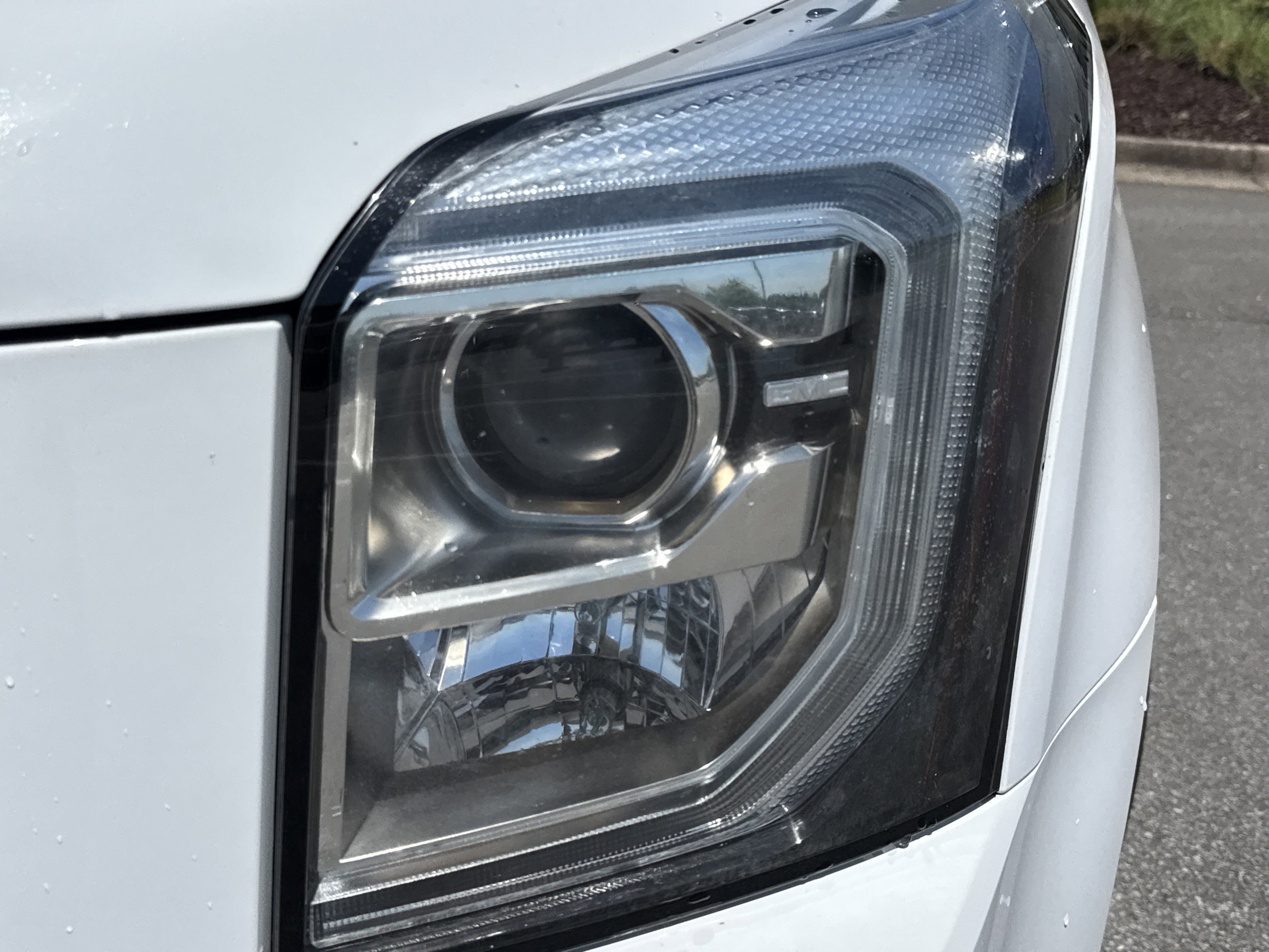 2018 GMC Yukon XL Denali photo 5