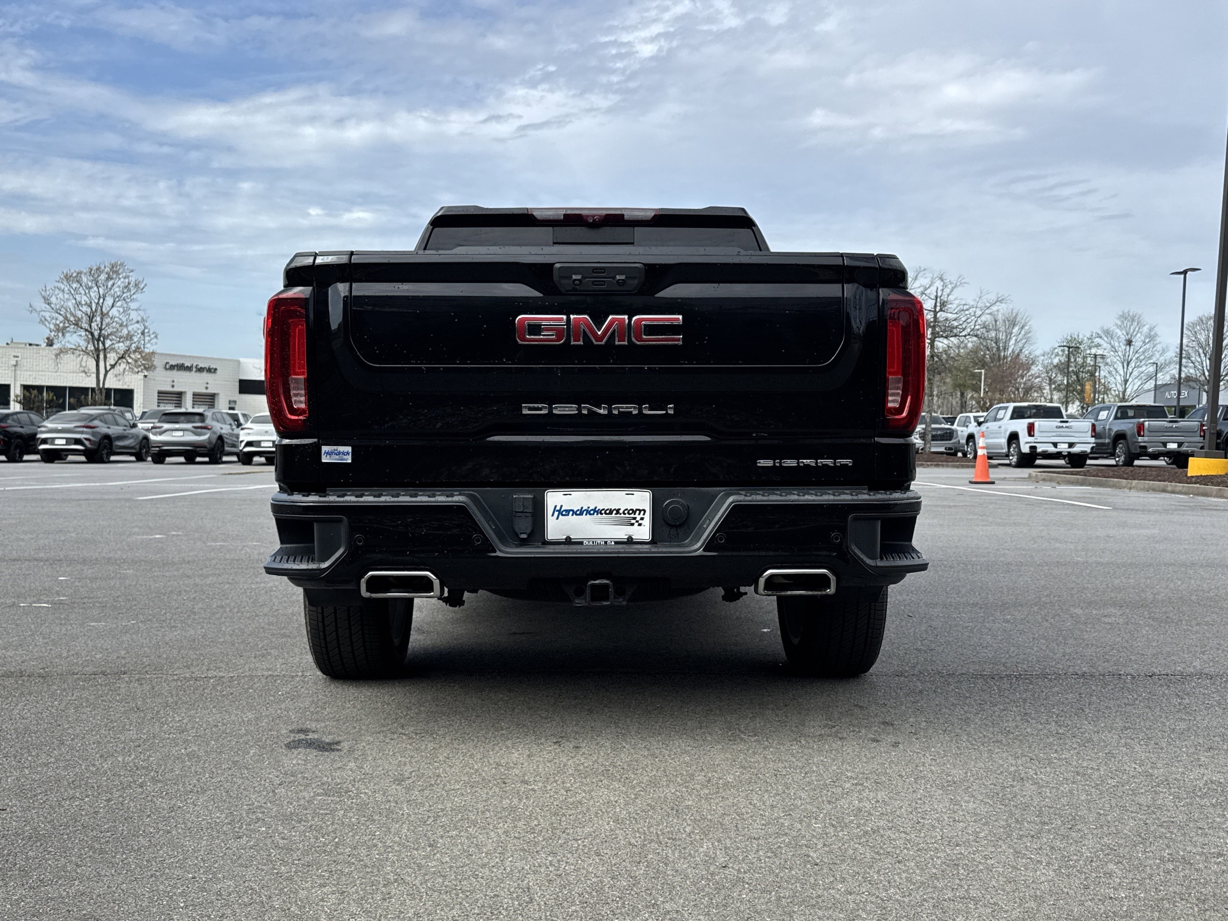 2022 GMC Sierra 1500 Denali photo 3