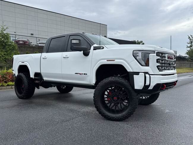 2024 GMC Sierra 2500HD AT4 Pickup
