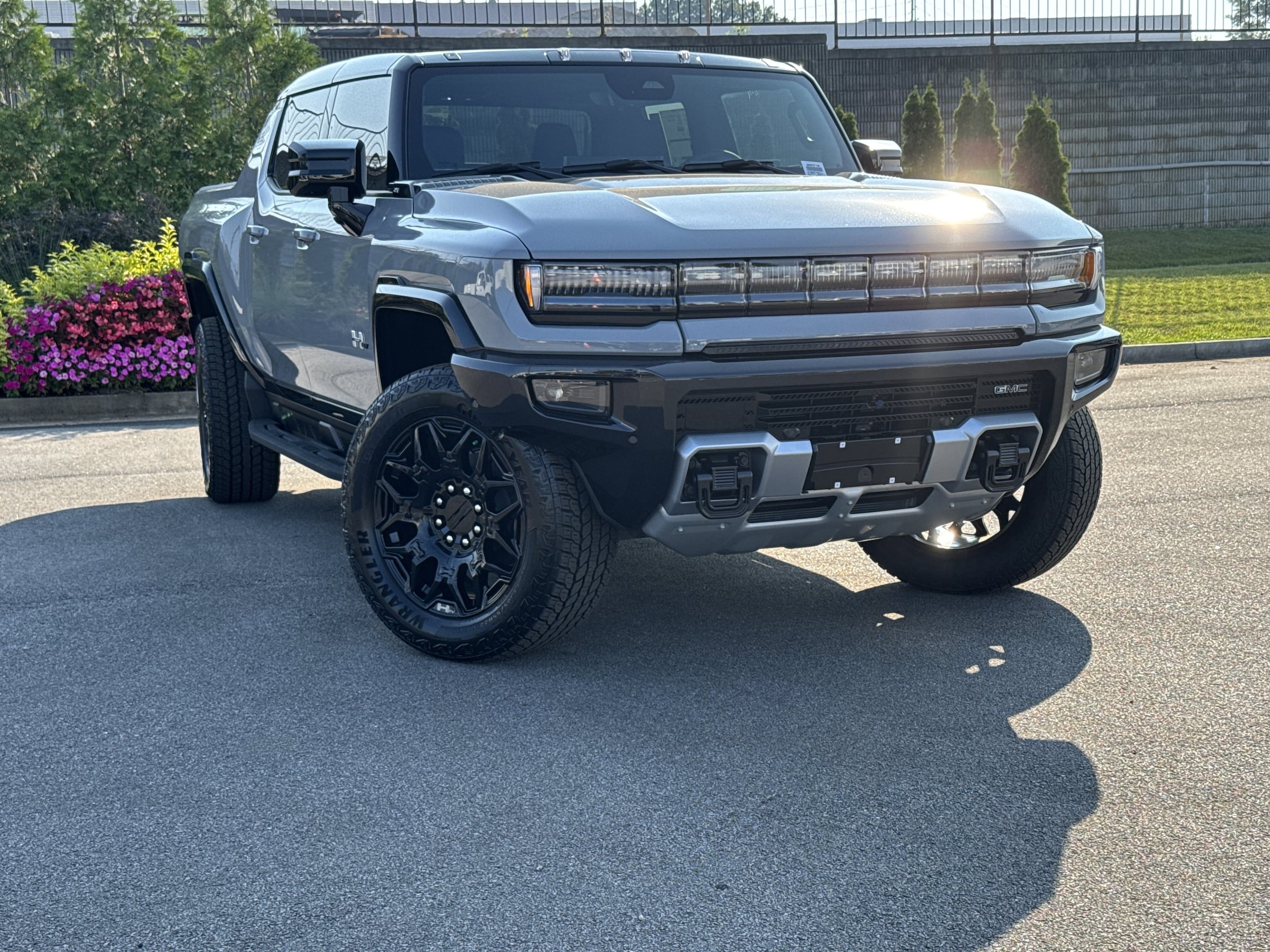 GMC Hummer EV Pickup 2X