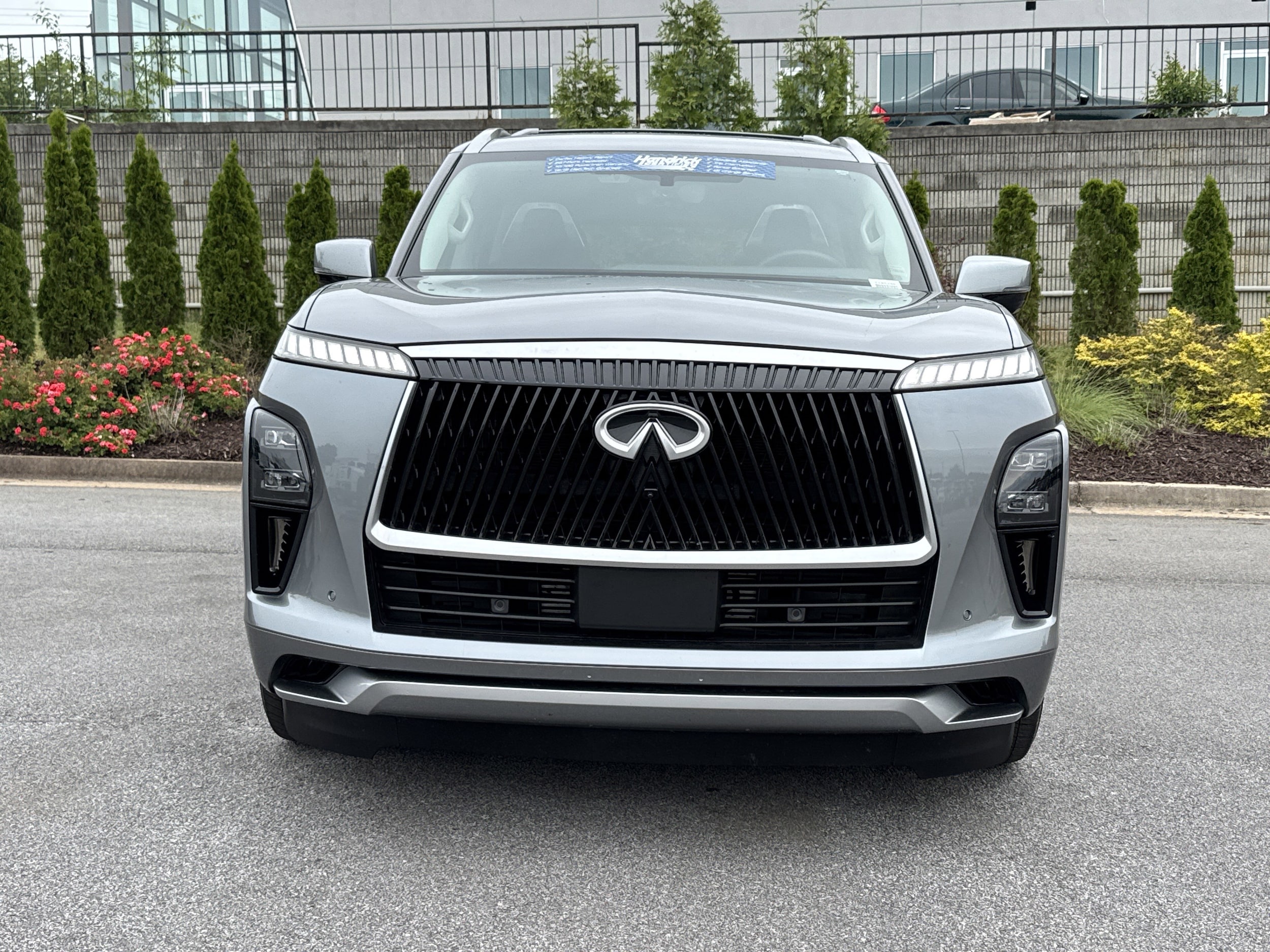 INFINITI QX80 SENSORY