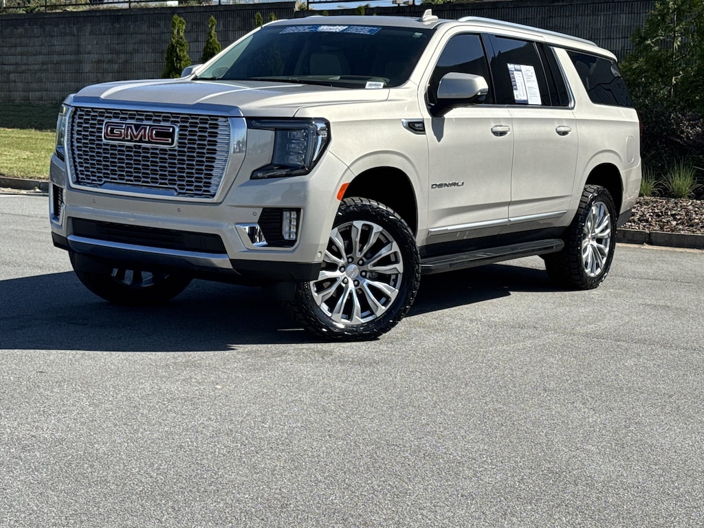 Used 2024 GMC Yukon XL Denali SUV
