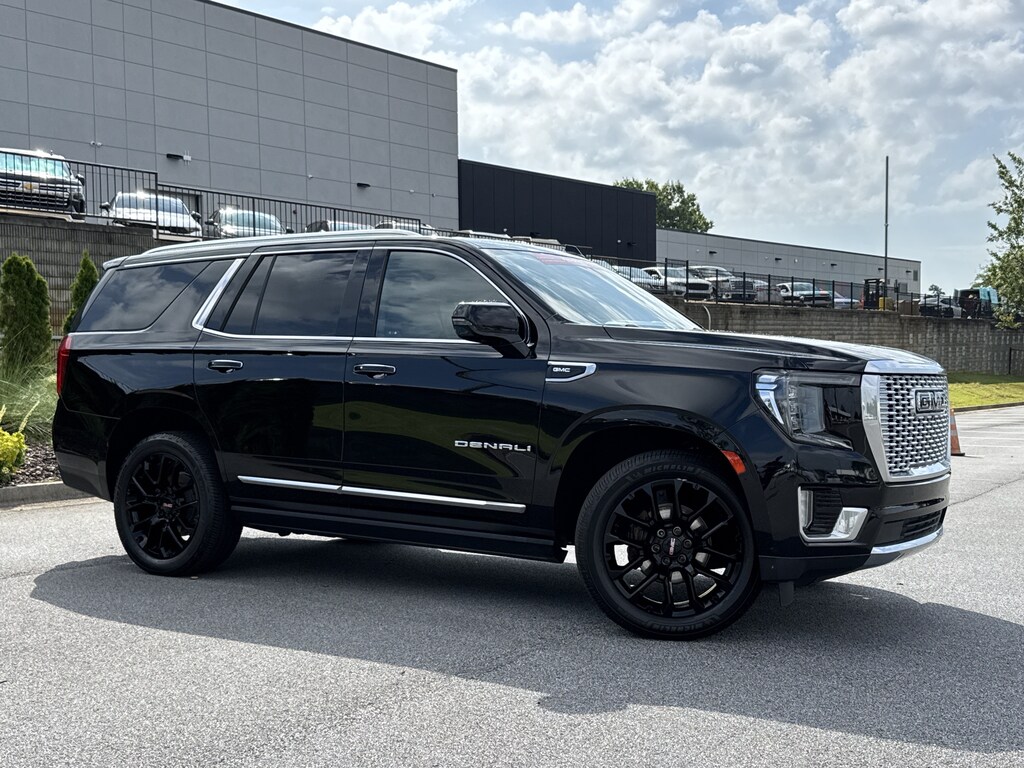 Used 2022 GMC Yukon Denali SUV