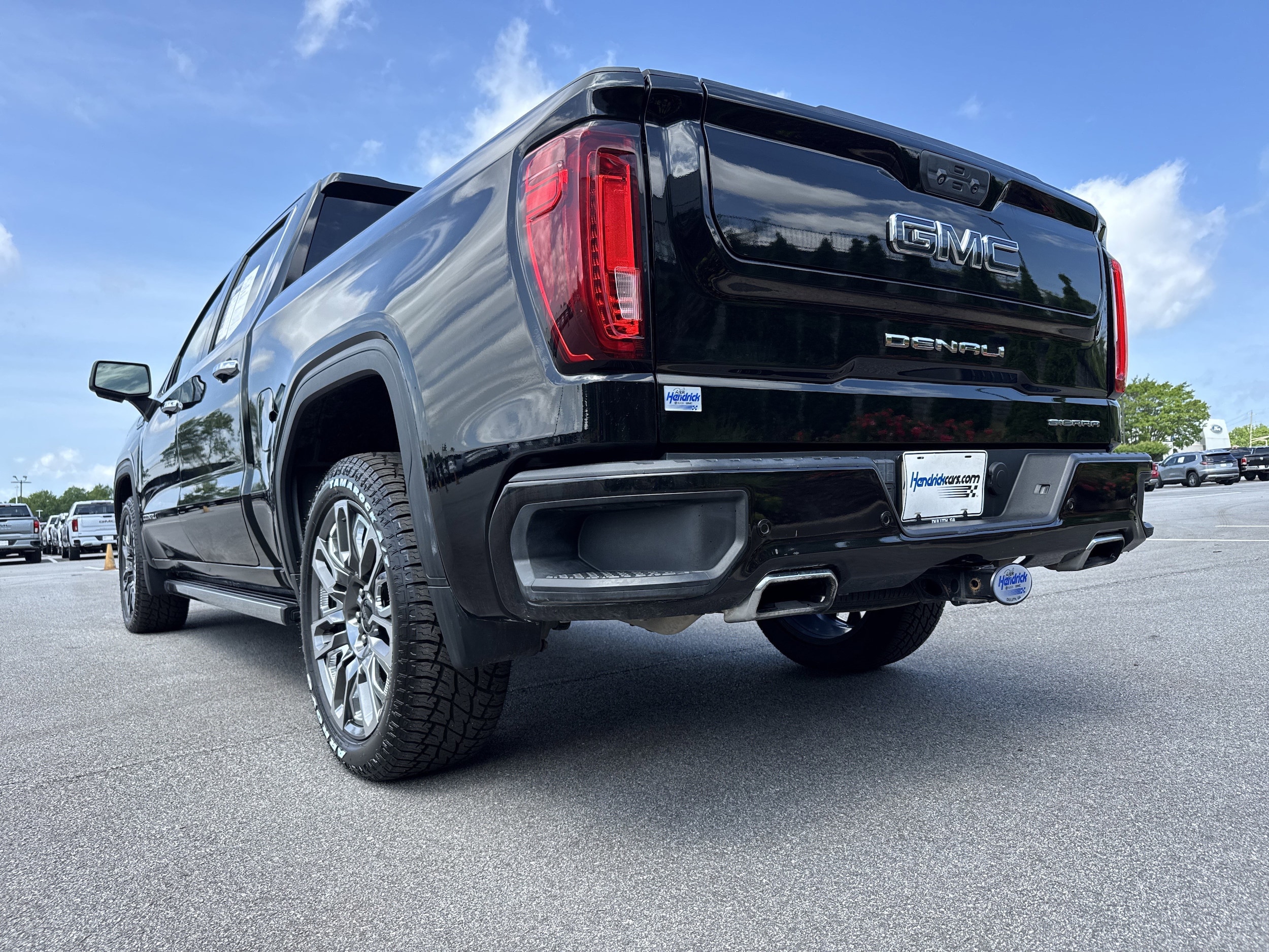 2023 GMC Sierra 1500 Denali Ultimate photo 5