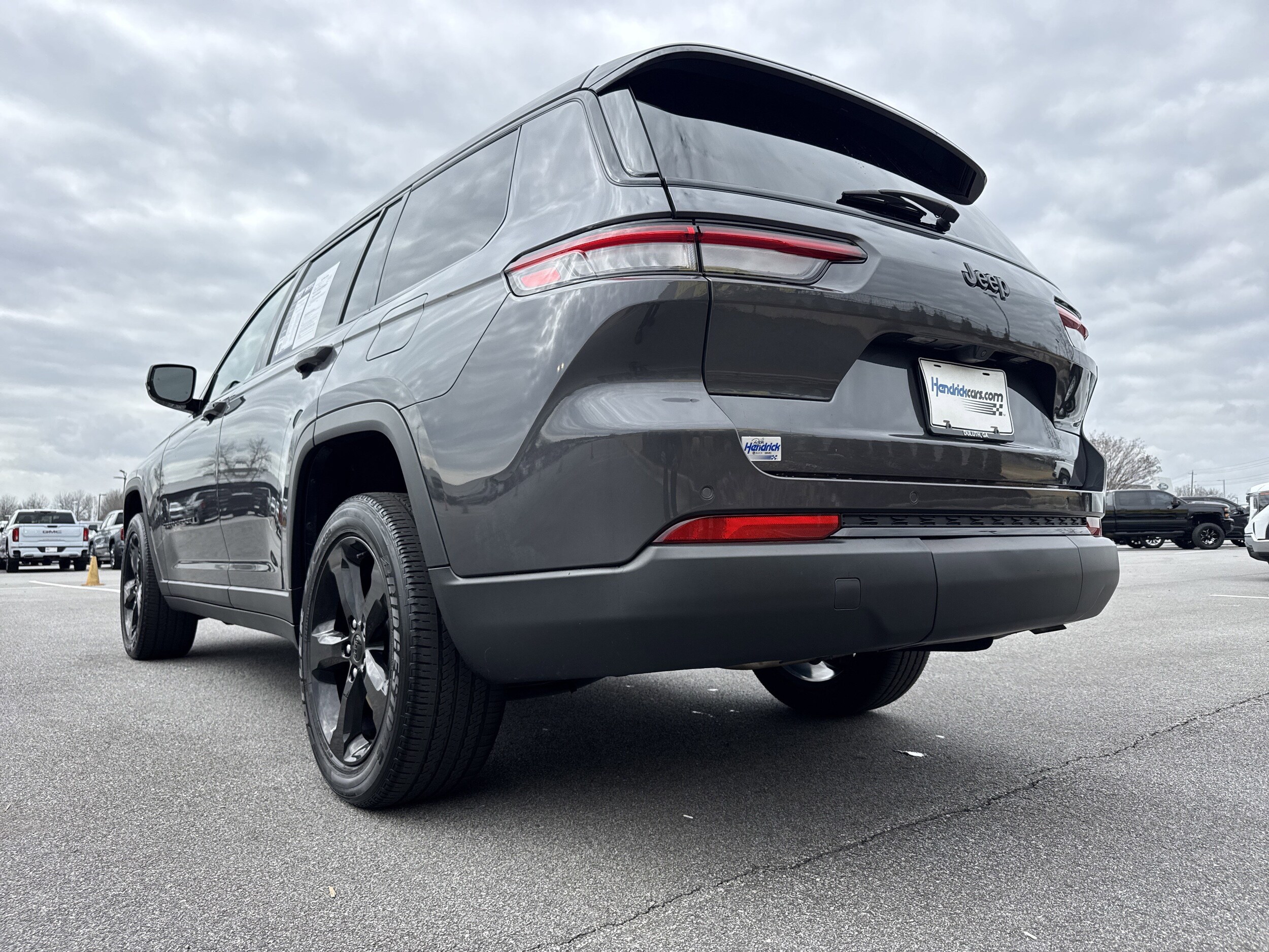 2023 Jeep Grand Cherokee L Altitude photo 6