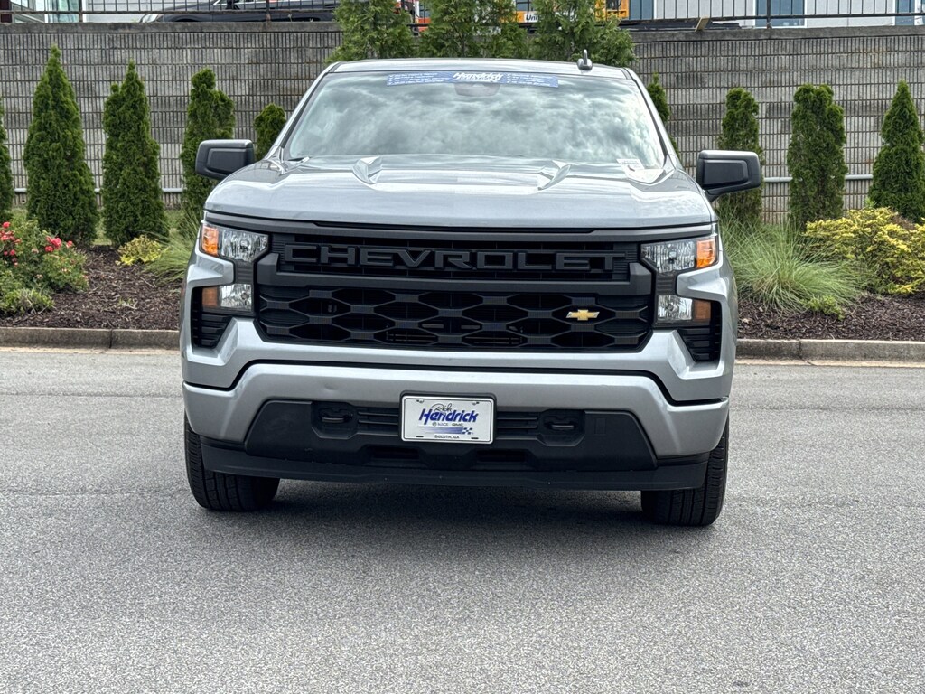 Used 2025 Chevrolet Silverado 1500 Custom Pickup