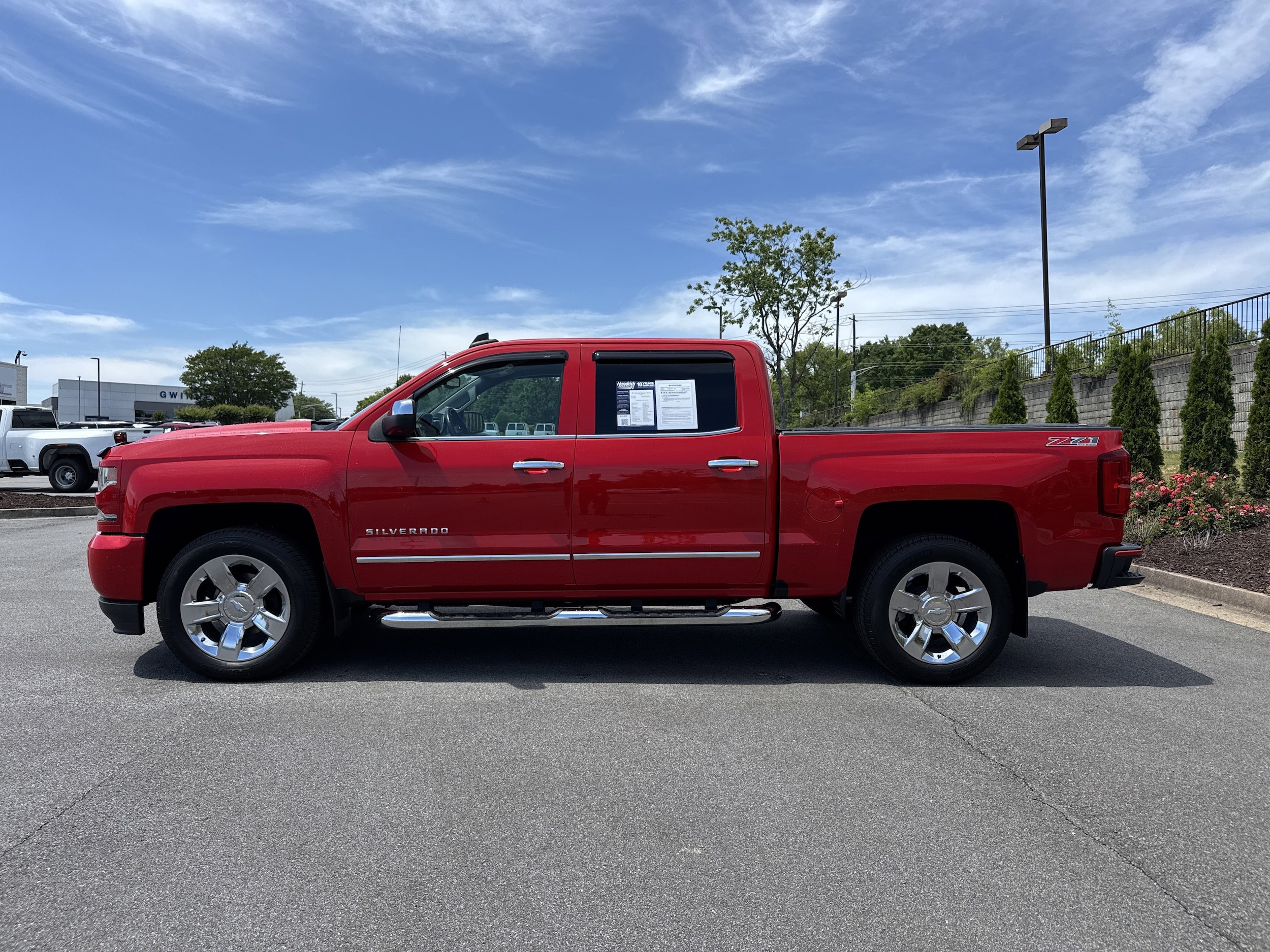 2017 Chevrolet Silverado 1500 LTZ photo 6