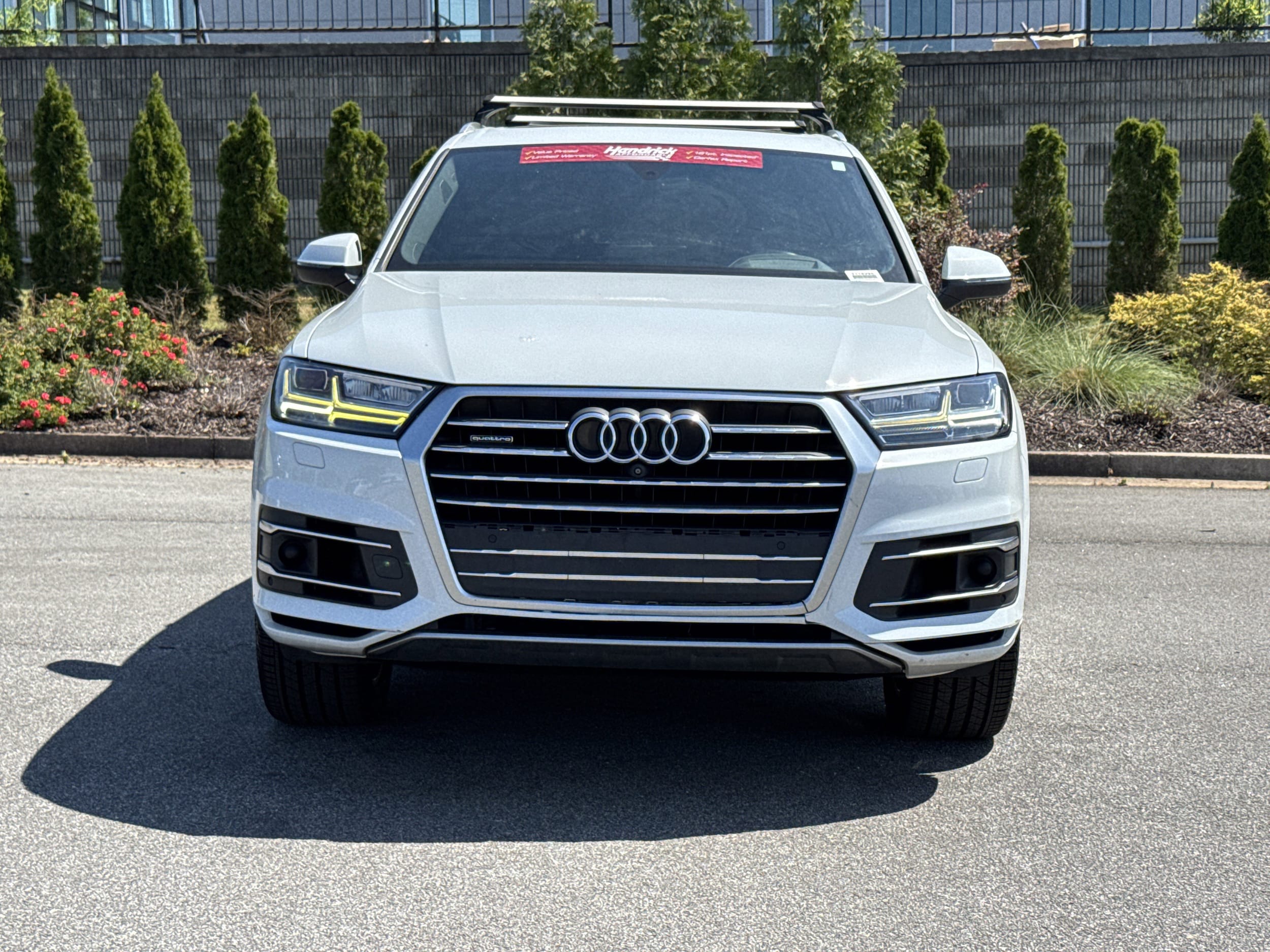 2017 Audi Q7 Prestige photo 2
