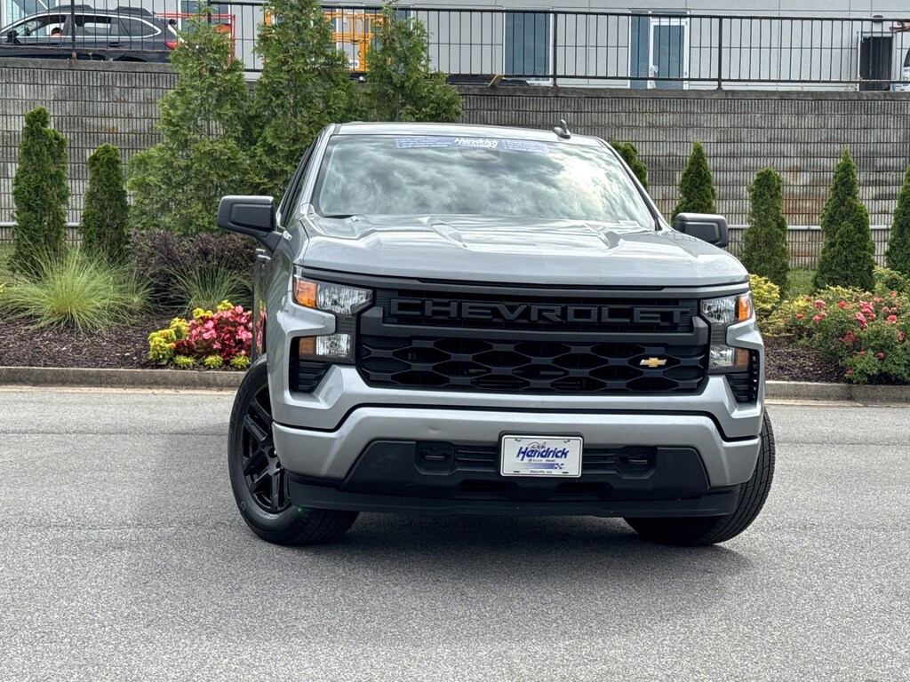Used 2025 Chevrolet Silverado 1500 Custom Pickup