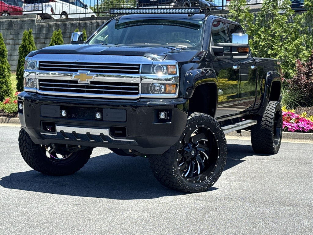 Used 2015 Chevrolet Silverado 2500HD Built After Aug 14 High Country Pickup