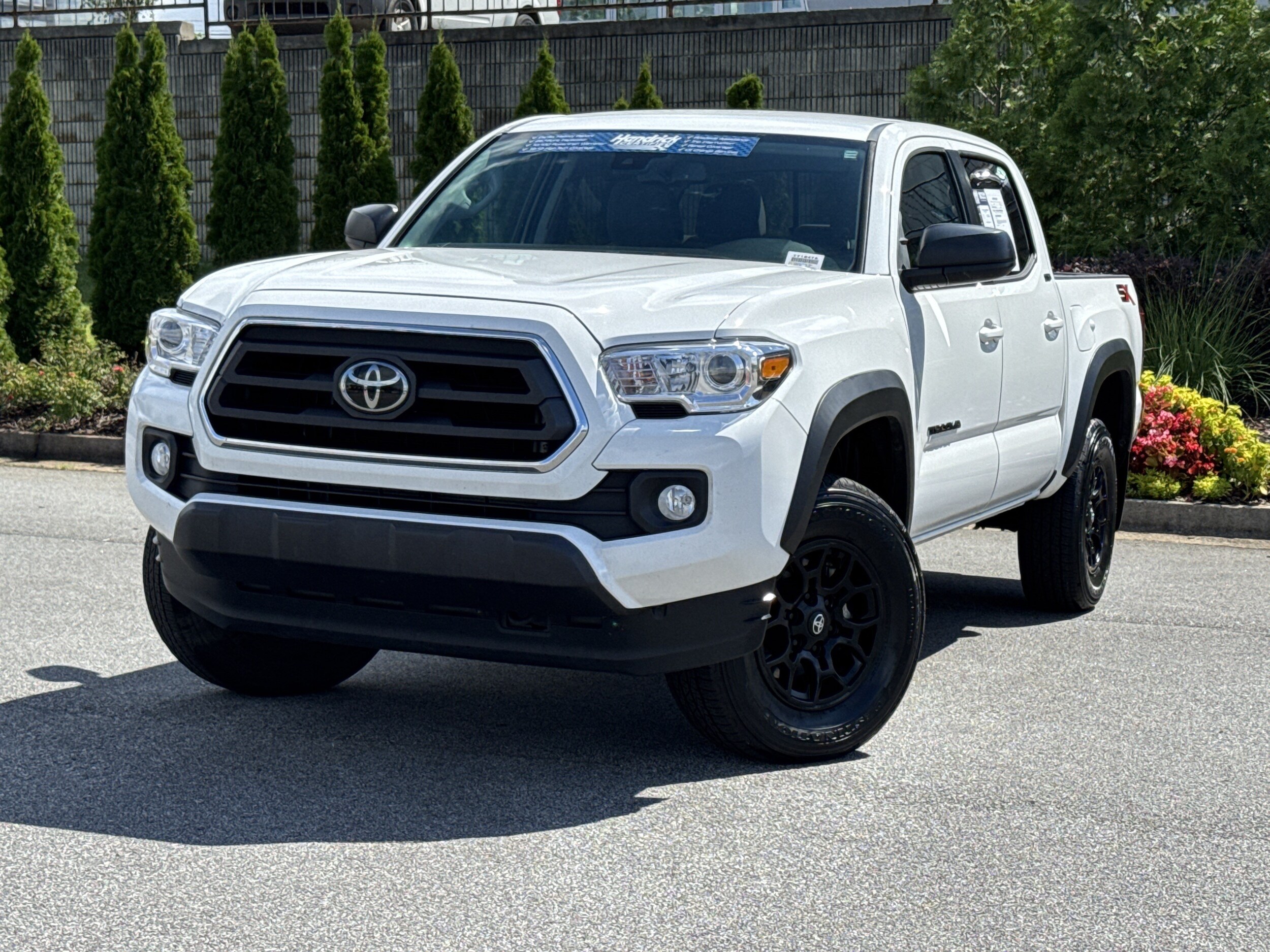 Toyota Tacoma 2WD SR5