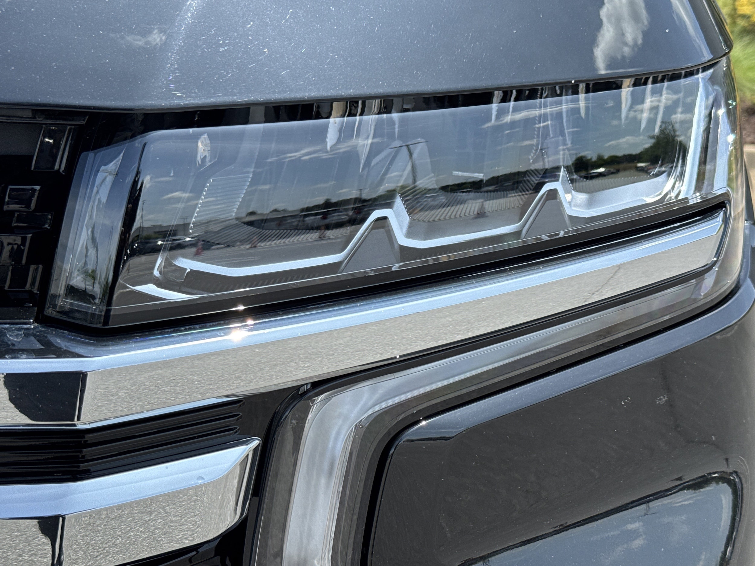 2022 Chevrolet Tahoe LT photo 4