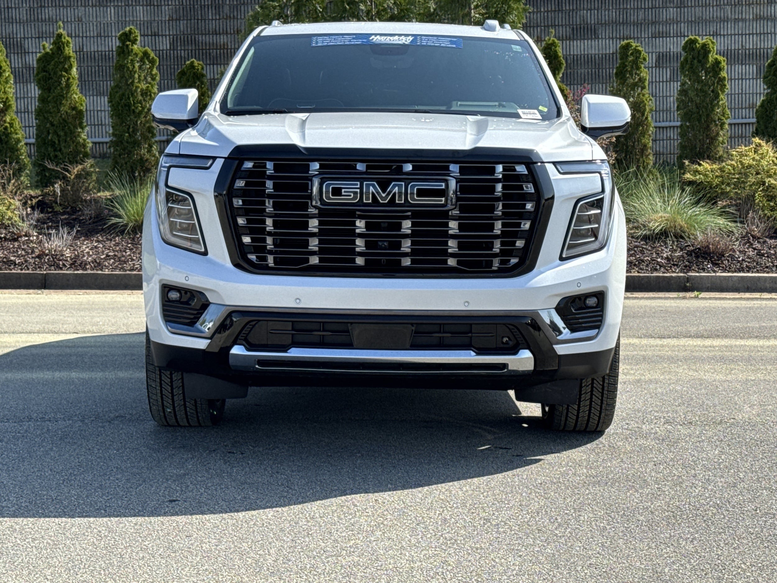 GMC Yukon Denali Ultimate