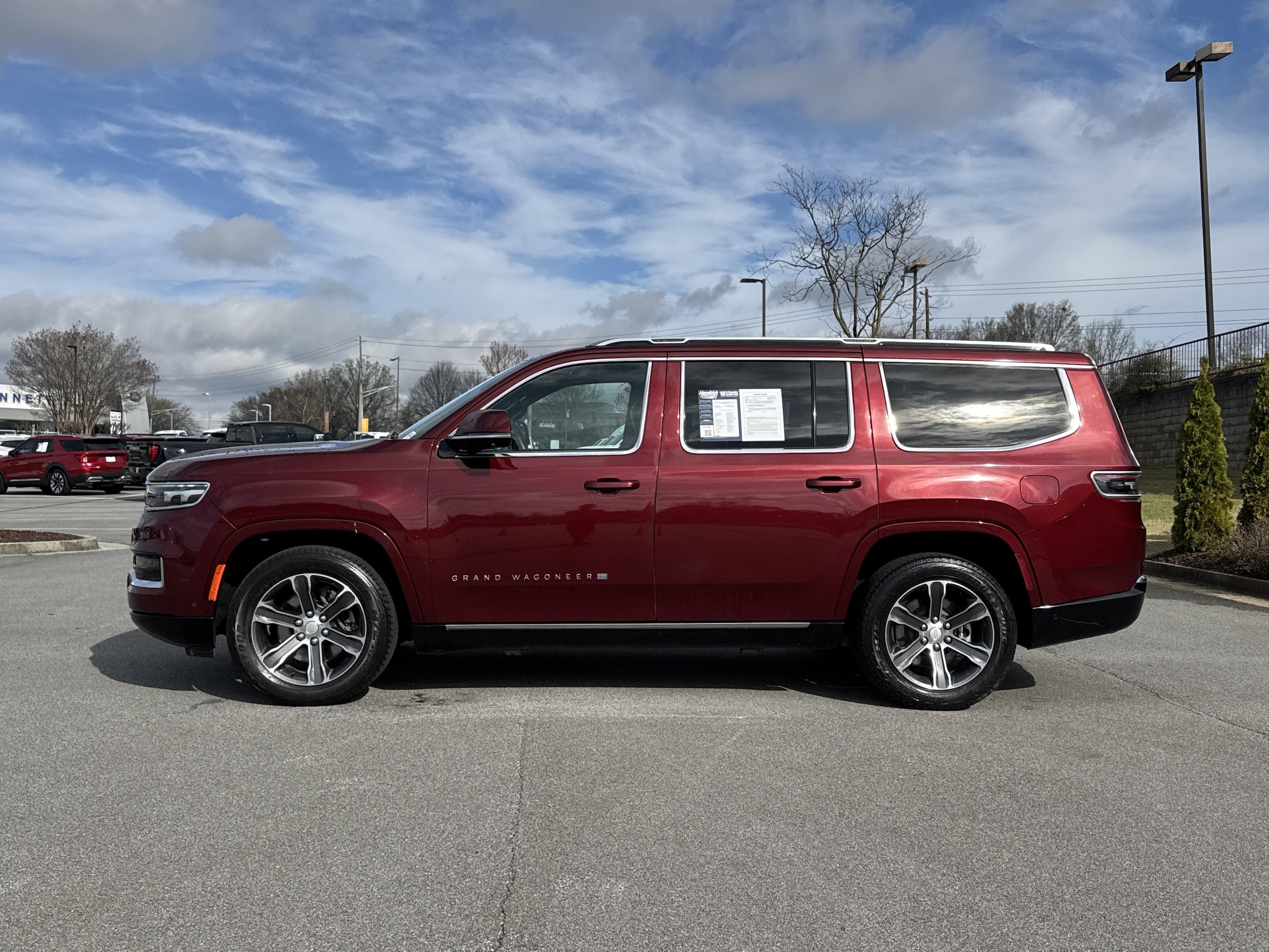 2022 Jeep Grand Wagoneer Series I photo 5