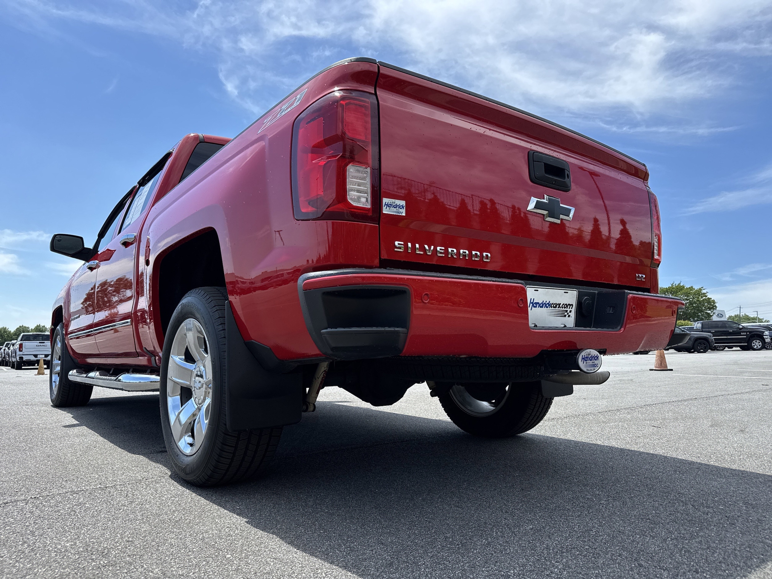 2017 Chevrolet Silverado 1500 LTZ photo 3