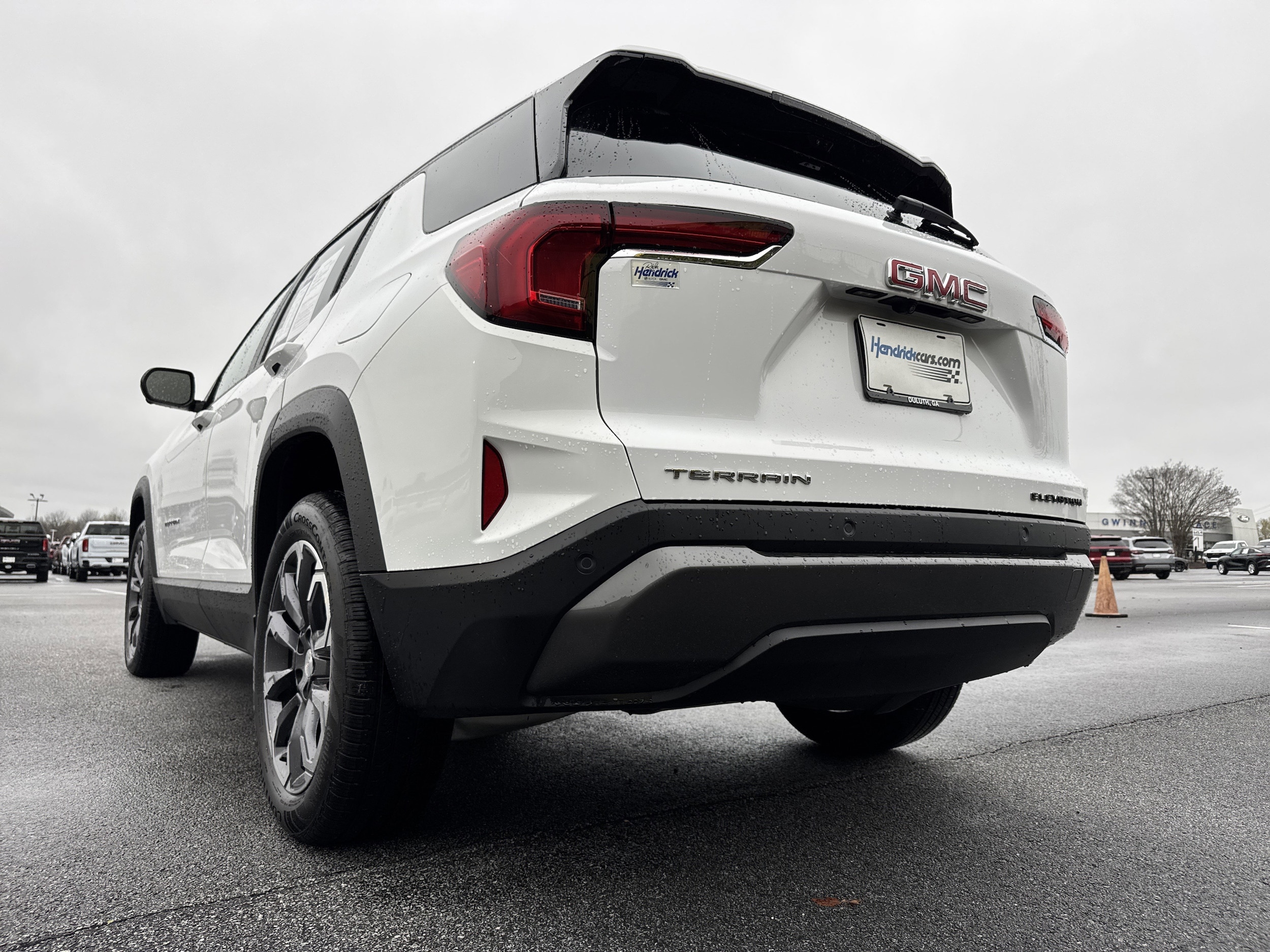 2026 GMC Terrain FWD Elevation photo 3