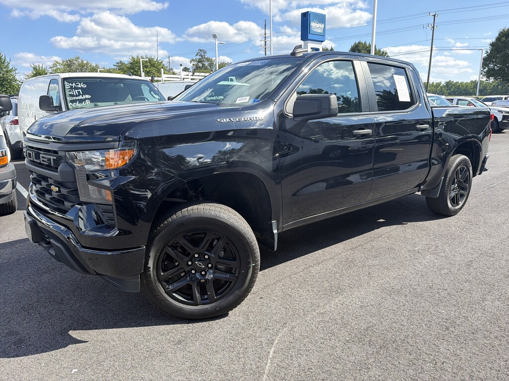 Used 2024 Chevrolet Silverado 1500 Custom Pickup