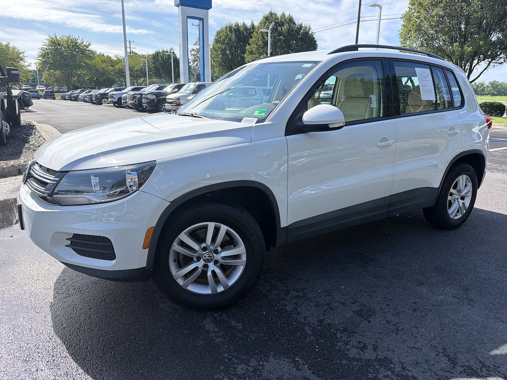 Used 2017 Volkswagen Tiguan Limited SUV