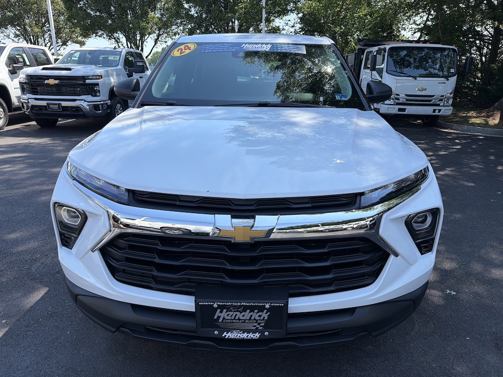 Used 2024 Chevrolet Trailblazer LS SUV