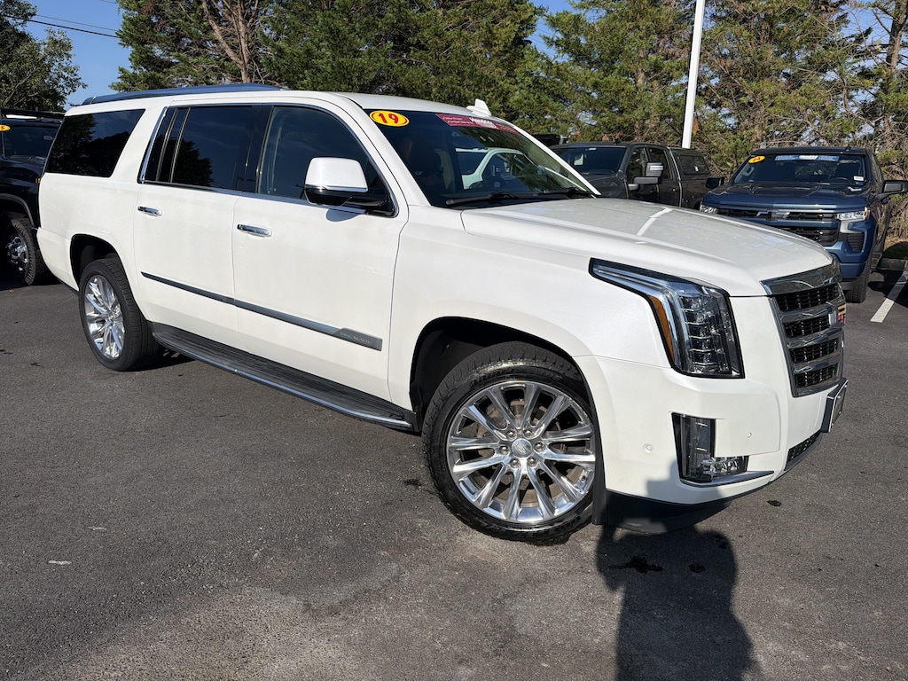 Used 2019 CADILLAC Escalade ESV Luxury SUV