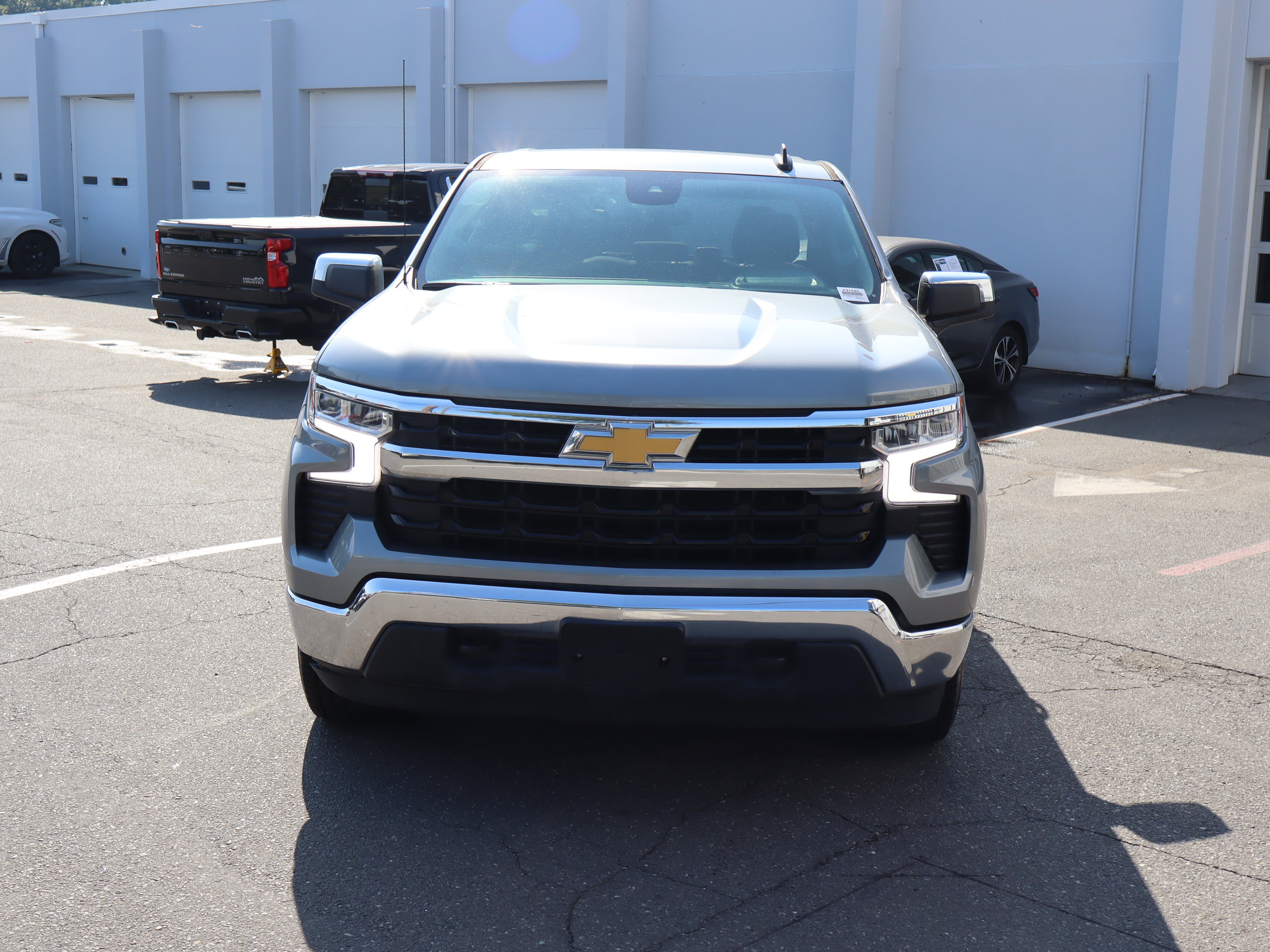 Used 2023 Chevrolet Silverado 1500 LT Pickup