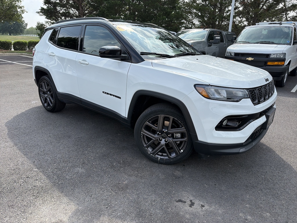 Used 2026 Jeep Compass Limited Altitude SUV