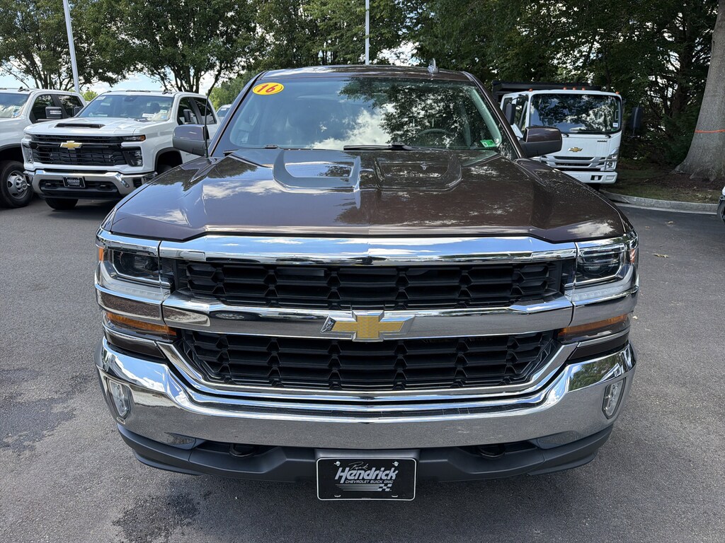 Used 2016 Chevrolet Silverado 1500 LT Pickup